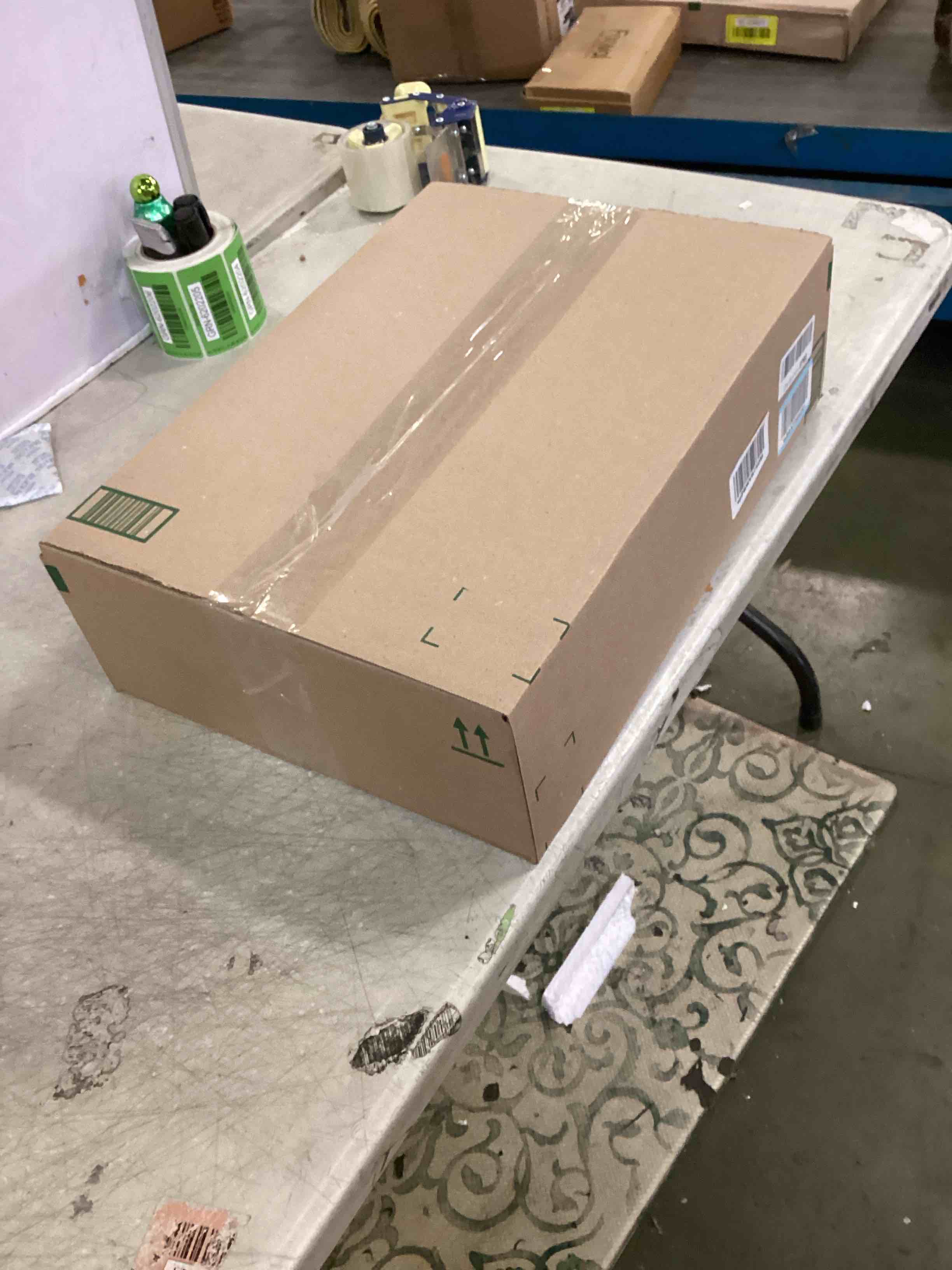 https://s3.amazonaws.com/lotting-images-prod/bidfta/RED6177058_1713366787413.jpeg