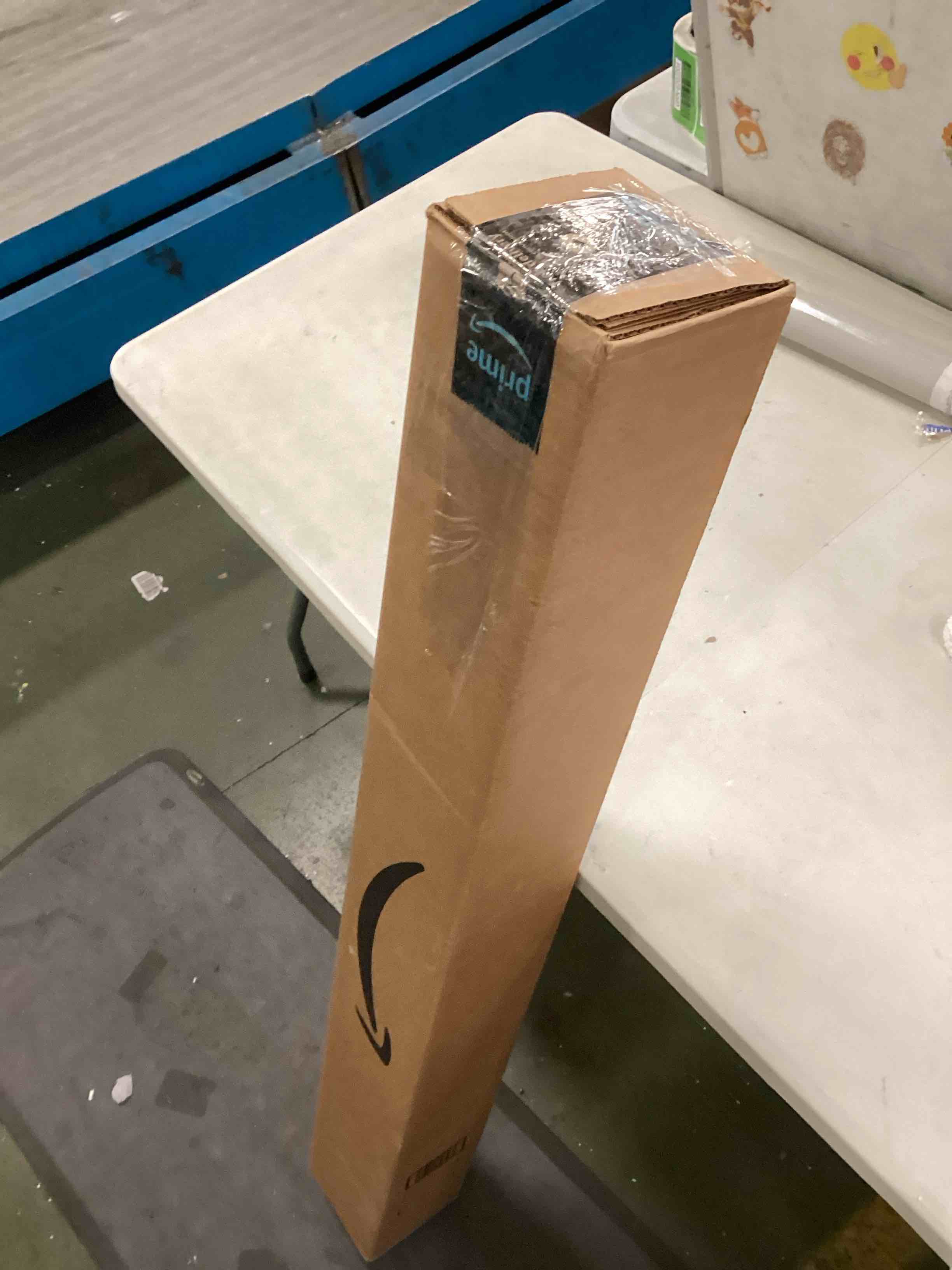 https://s3.amazonaws.com/lotting-images-prod/bidfta/RED6177160_1713441773205.jpeg