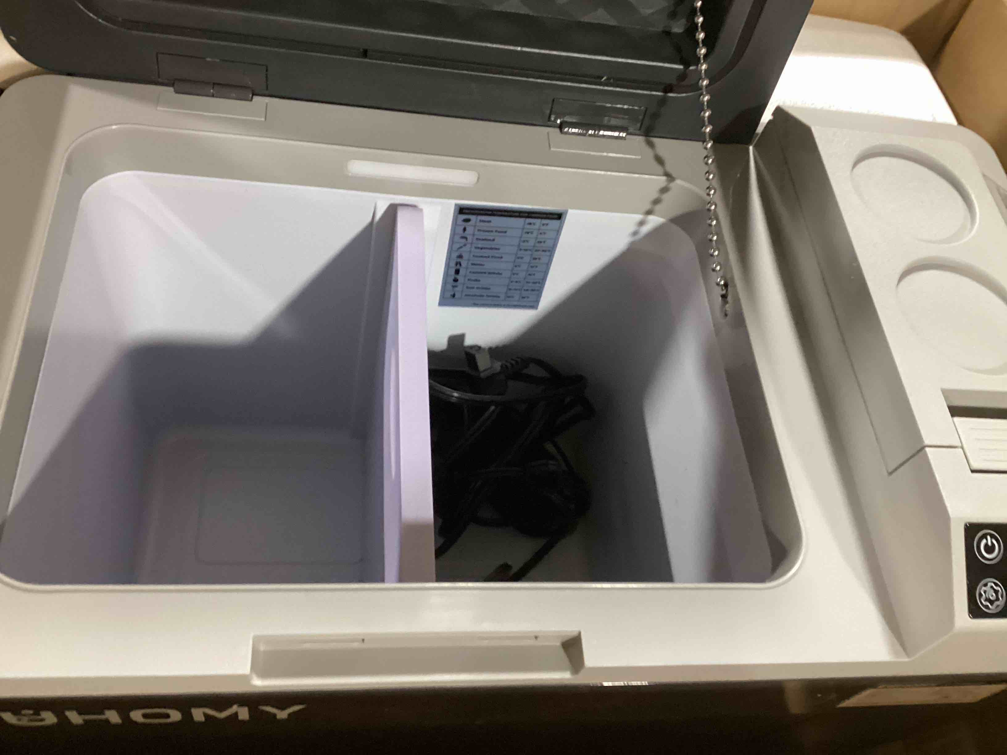 https://s3.amazonaws.com/lotting-images-prod/bidfta/RED6178602_1728995406956.jpeg