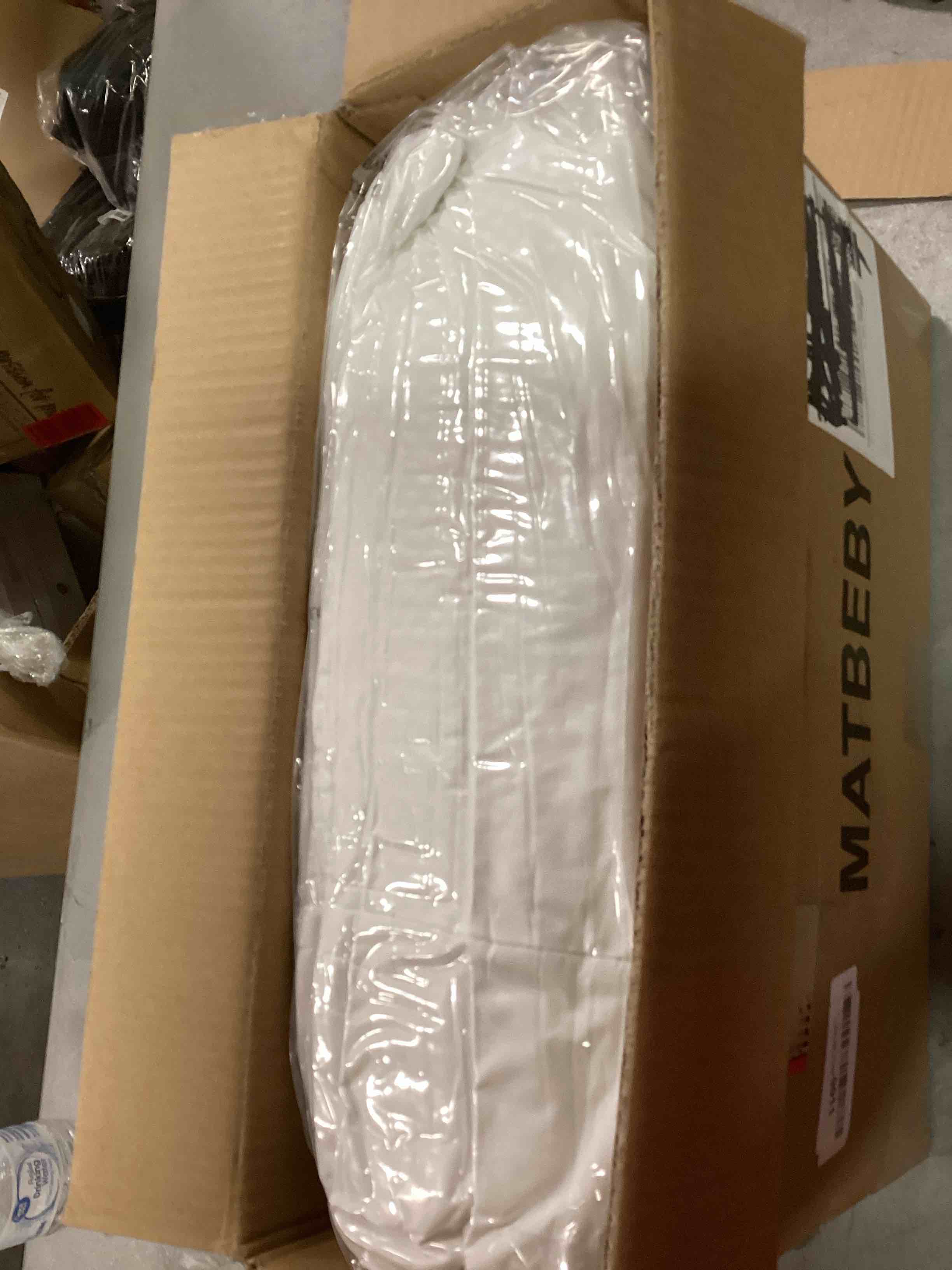 https://s3.amazonaws.com/lotting-images-prod/bidfta/RED6179831_1713882732901.jpeg