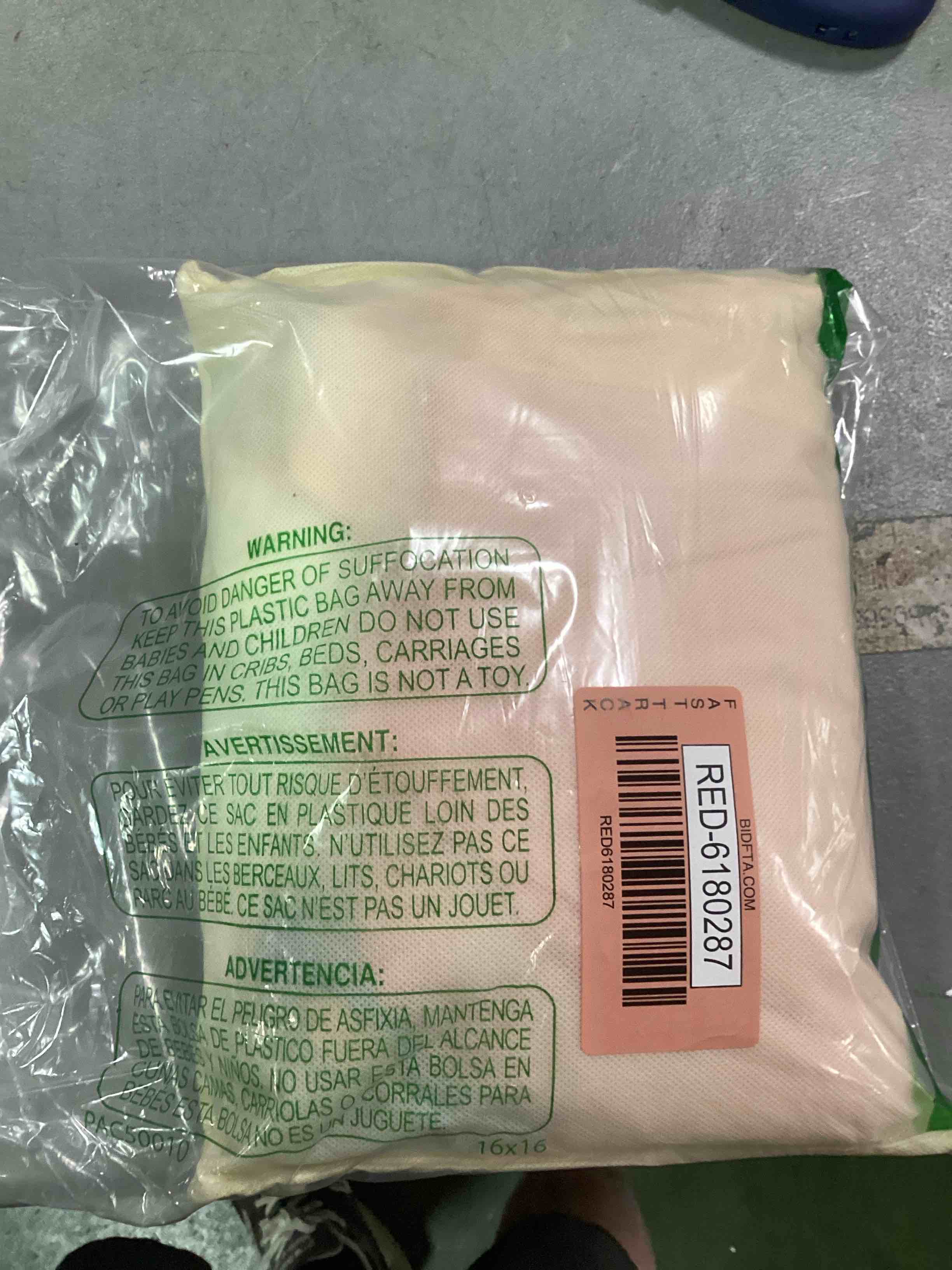 https://s3.amazonaws.com/lotting-images-prod/bidfta/RED6180287_1714398597575.jpeg