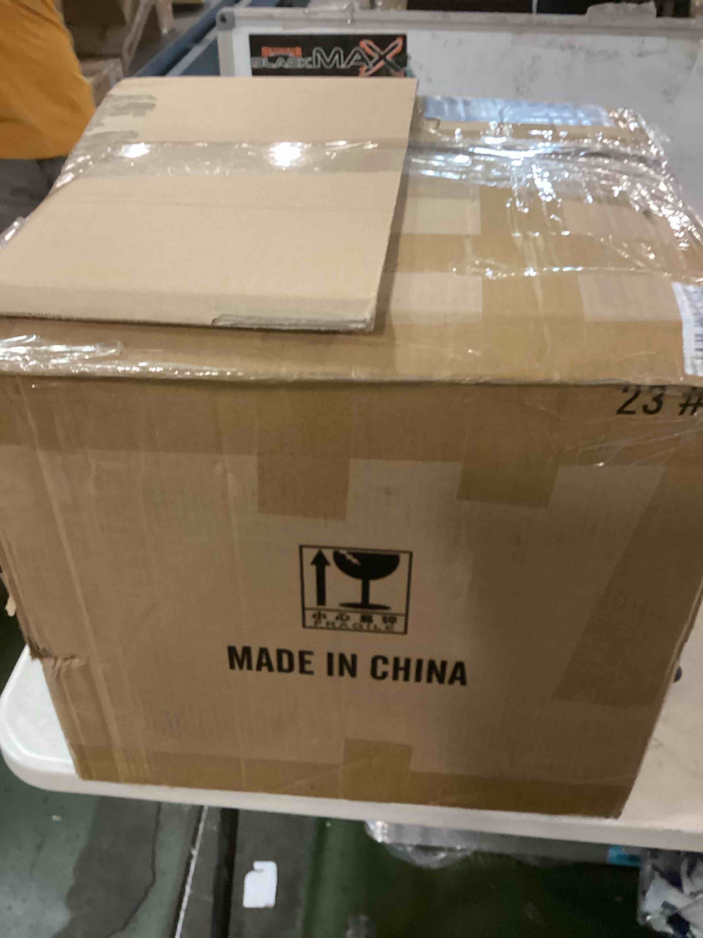 https://s3.amazonaws.com/lotting-images-prod/bidfta/RED6181887_1713356246384.jpeg