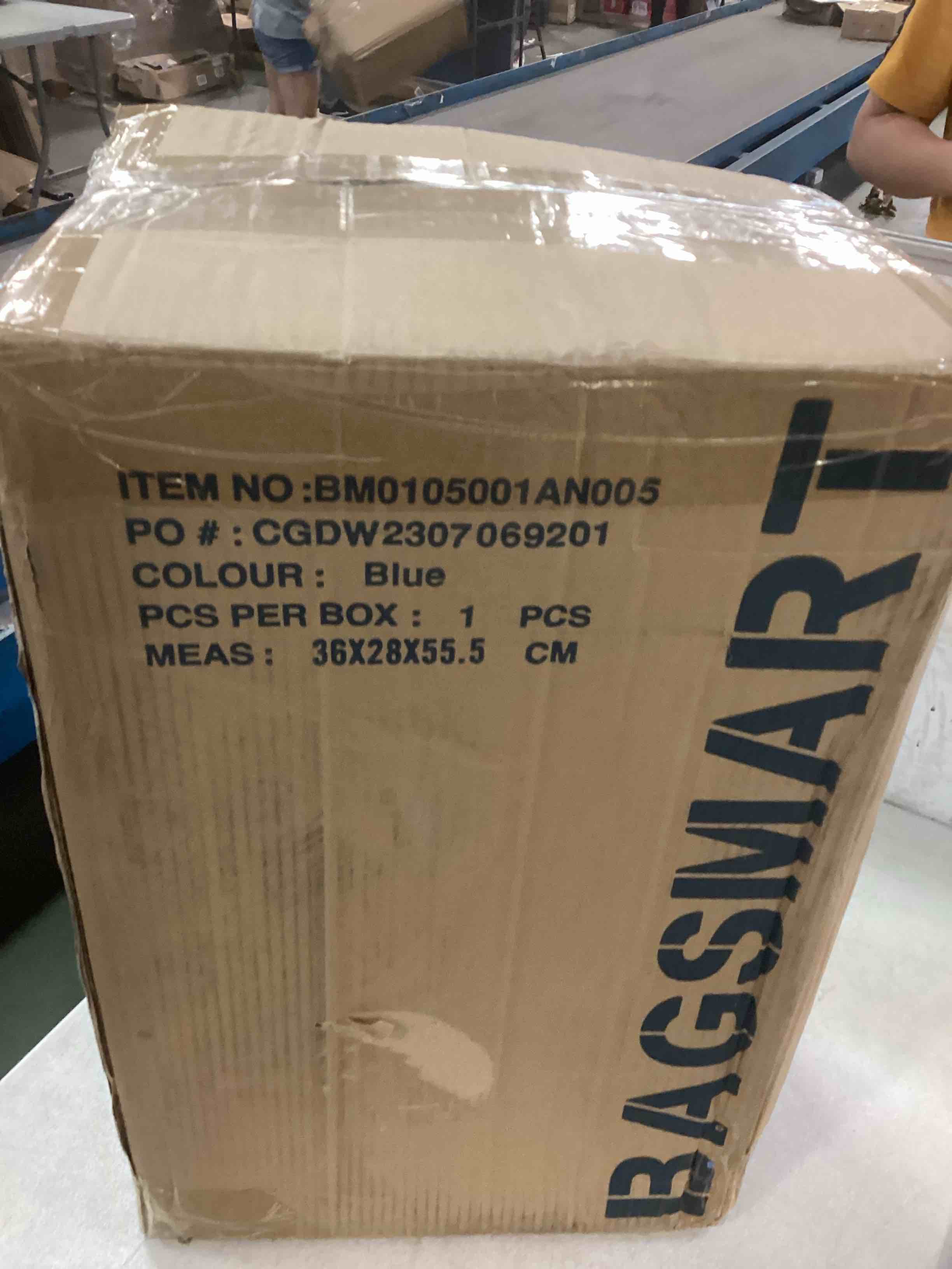 https://s3.amazonaws.com/lotting-images-prod/bidfta/RED6181916_1713359318703.jpeg