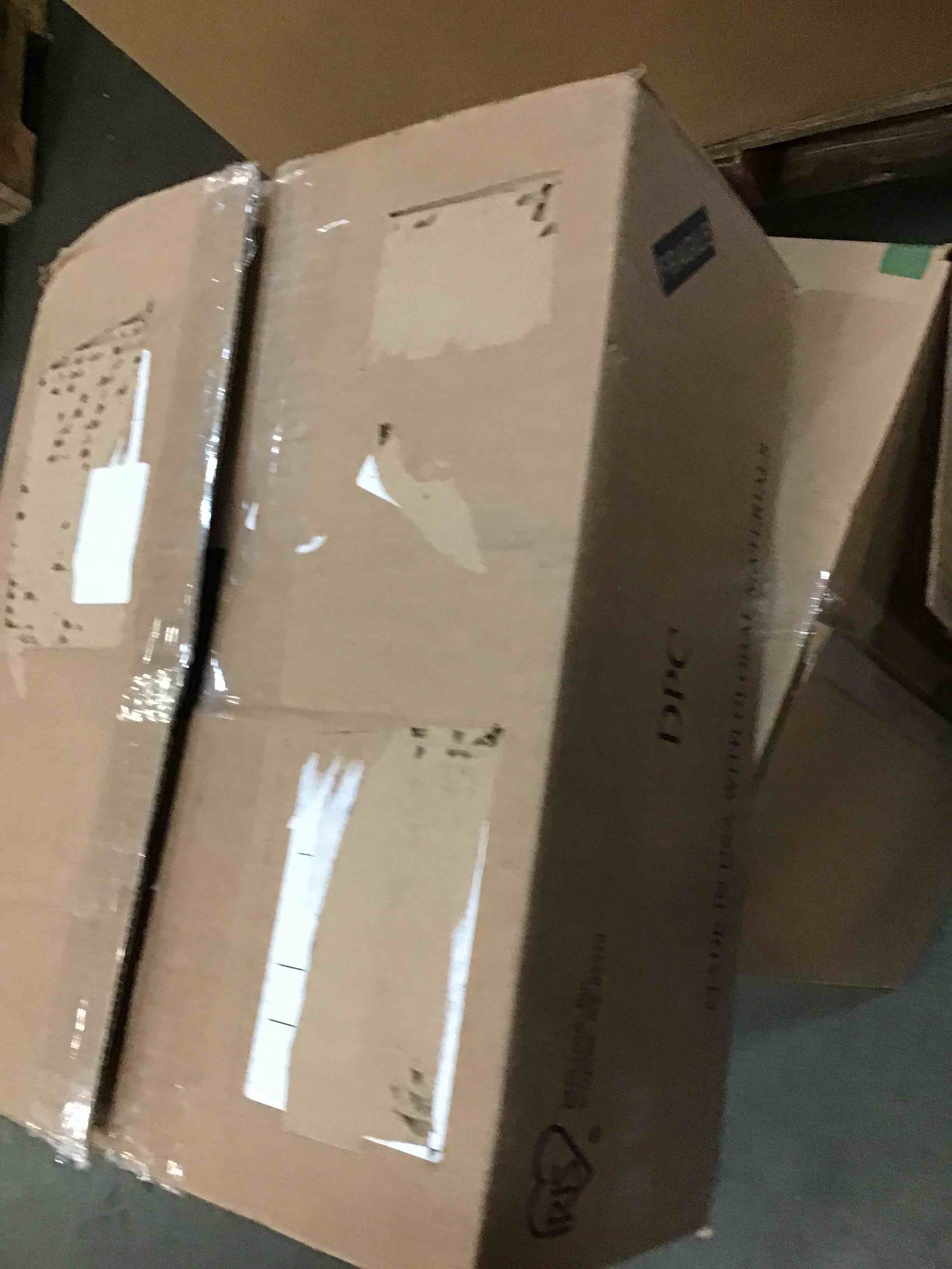 https://s3.amazonaws.com/lotting-images-prod/bidfta/RED6182065_1712921383337.jpeg