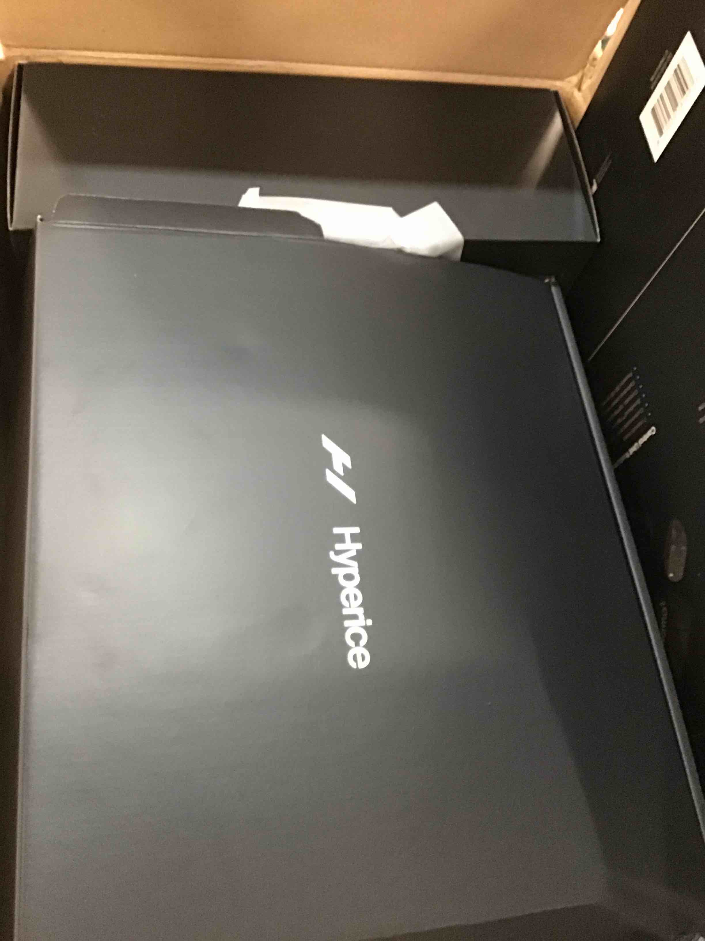 https://s3.amazonaws.com/lotting-images-prod/bidfta/RED6182722_1713288051496.jpeg