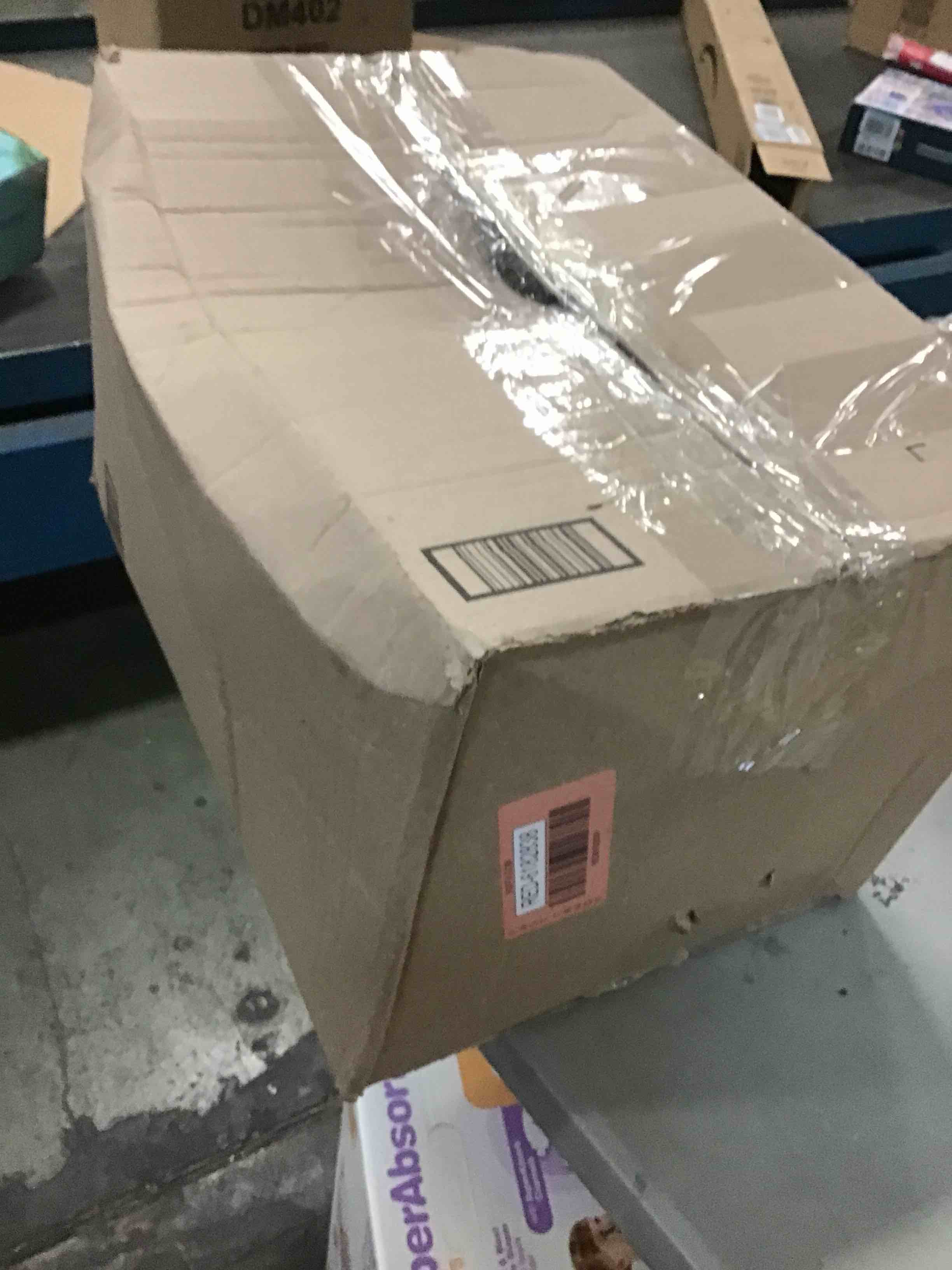 https://s3.amazonaws.com/lotting-images-prod/bidfta/RED6182838_1713357535546.jpeg