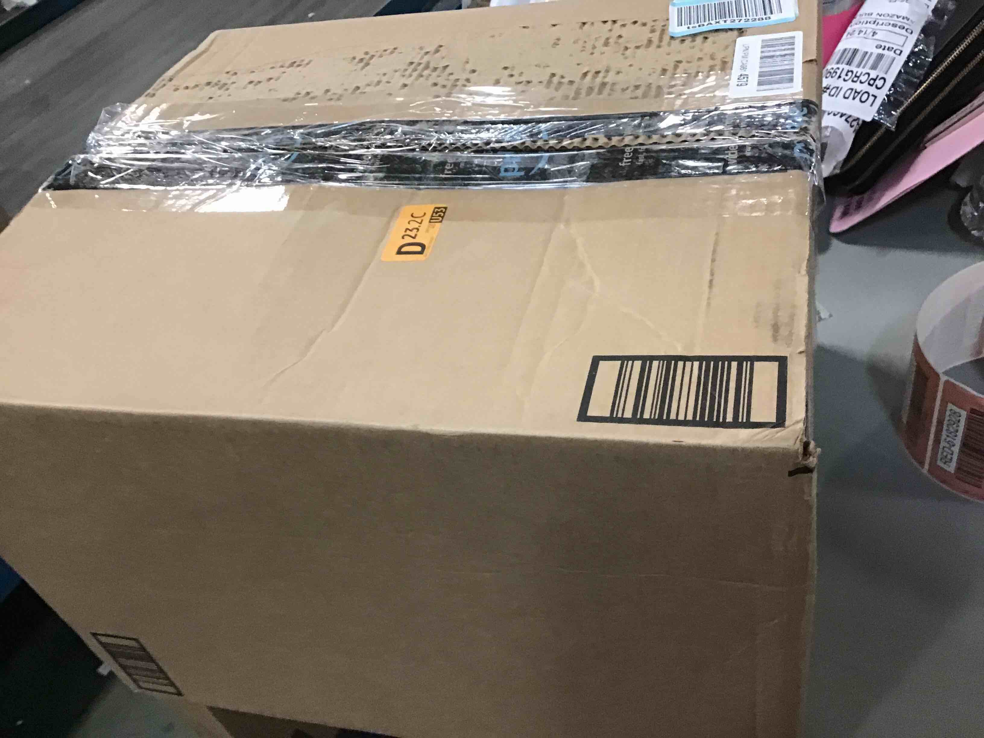 https://s3.amazonaws.com/lotting-images-prod/bidfta/RED6182927_1713368666211.jpeg