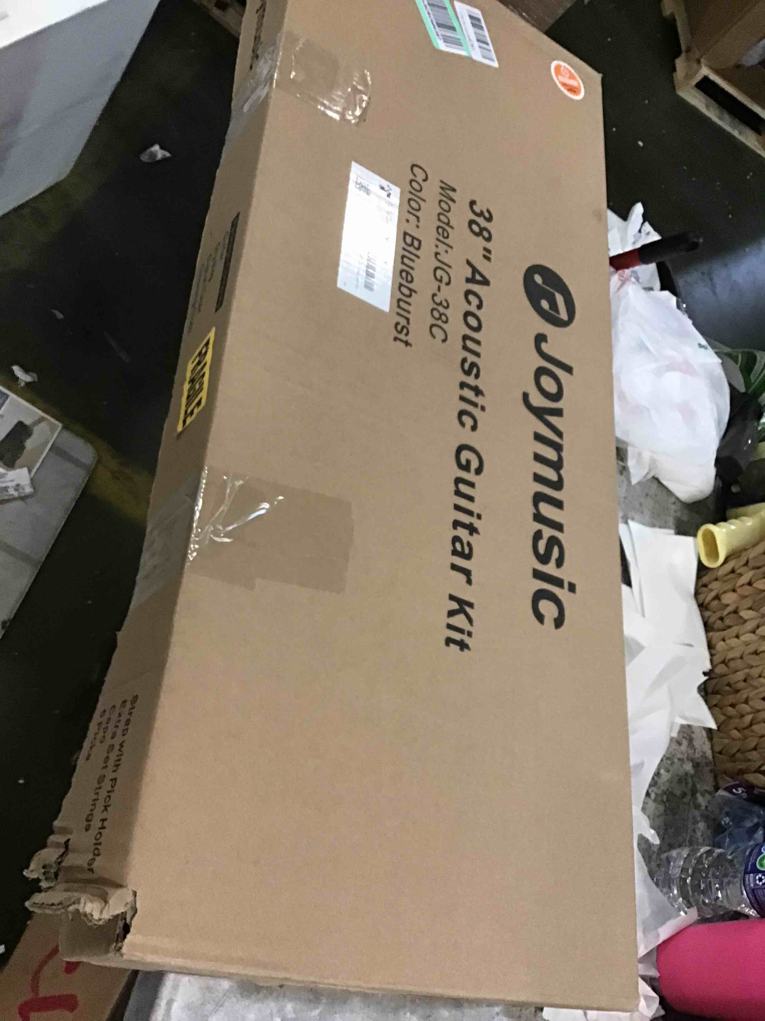 https://s3.amazonaws.com/lotting-images-prod/bidfta/RED6183264_1713463995504.jpeg