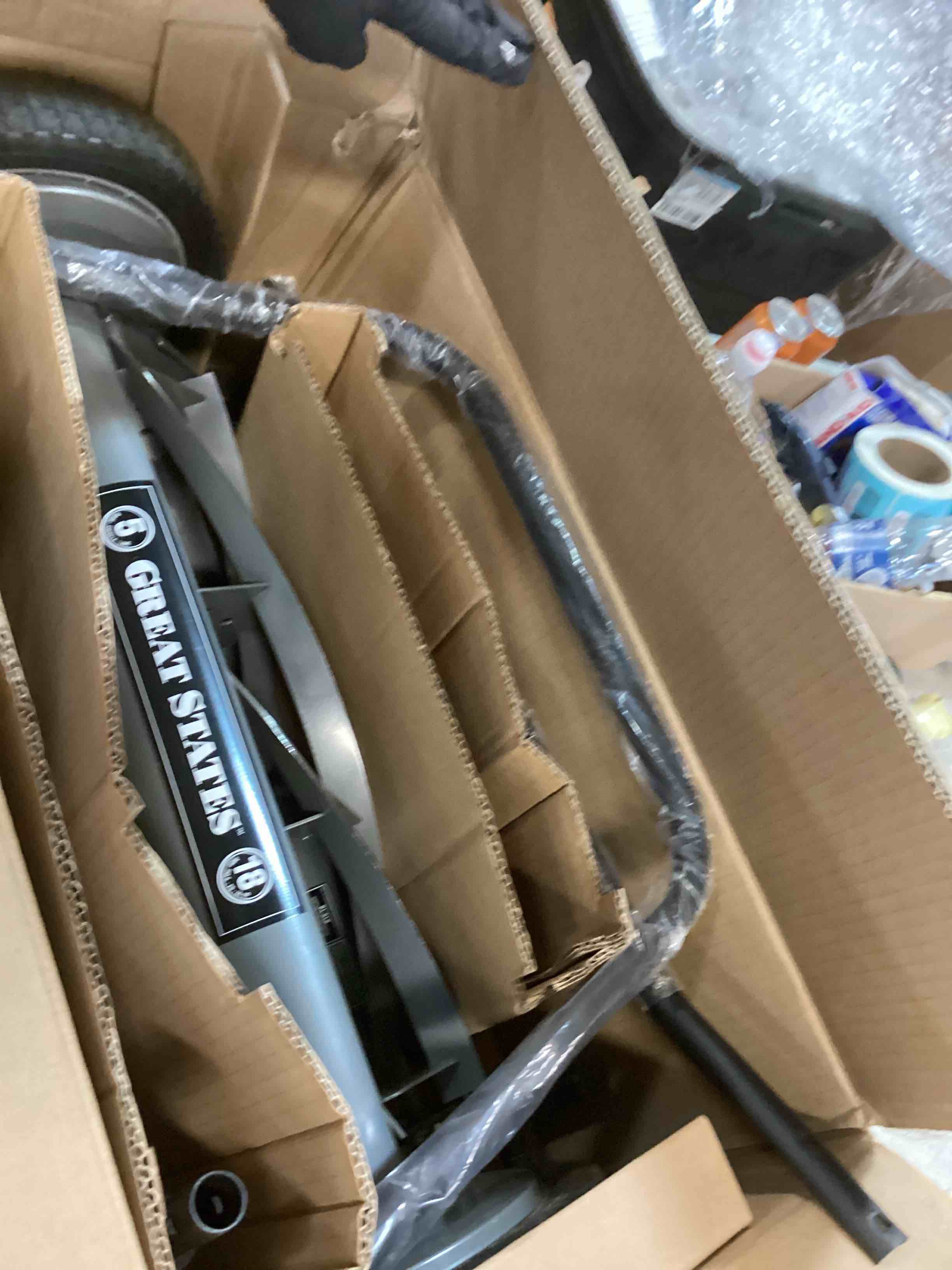 https://s3.amazonaws.com/lotting-images-prod/bidfta/RED6183708_1713191407374.jpeg