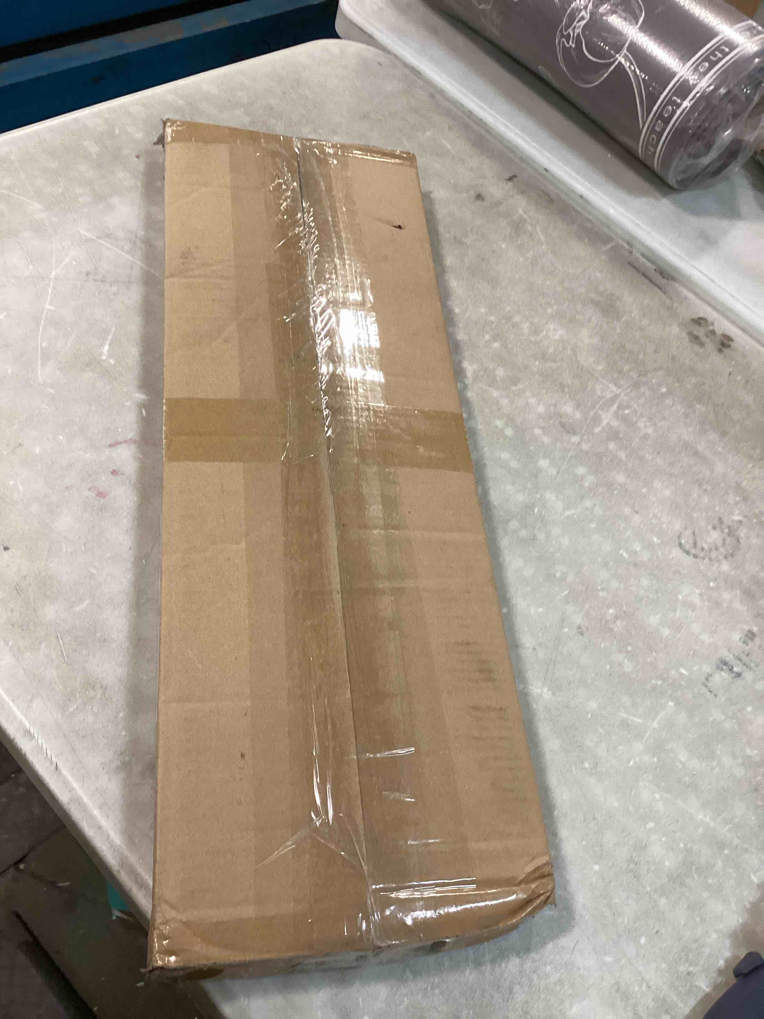 https://s3.amazonaws.com/lotting-images-prod/bidfta/RED6184093_1713298407856.jpeg