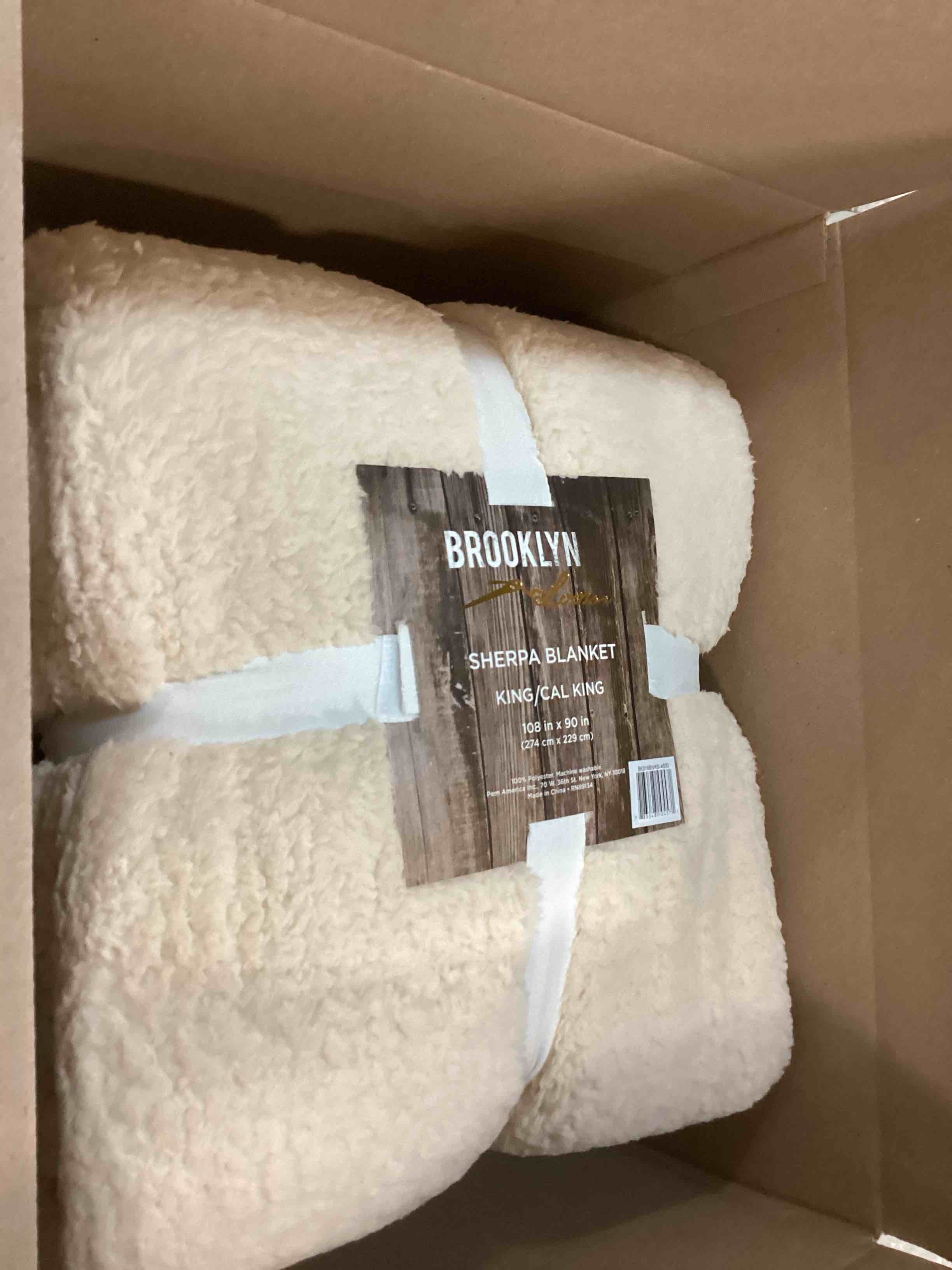 https://s3.amazonaws.com/lotting-images-prod/bidfta/RED6184163_1713360069916.jpeg