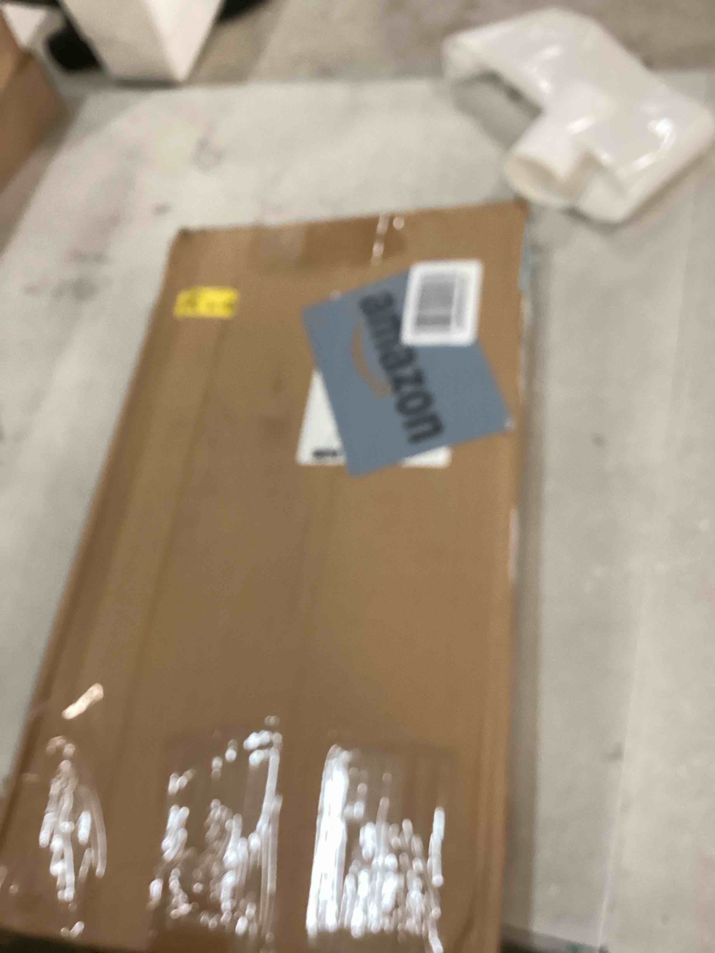 https://s3.amazonaws.com/lotting-images-prod/bidfta/RED6184240_1713369015006.jpeg