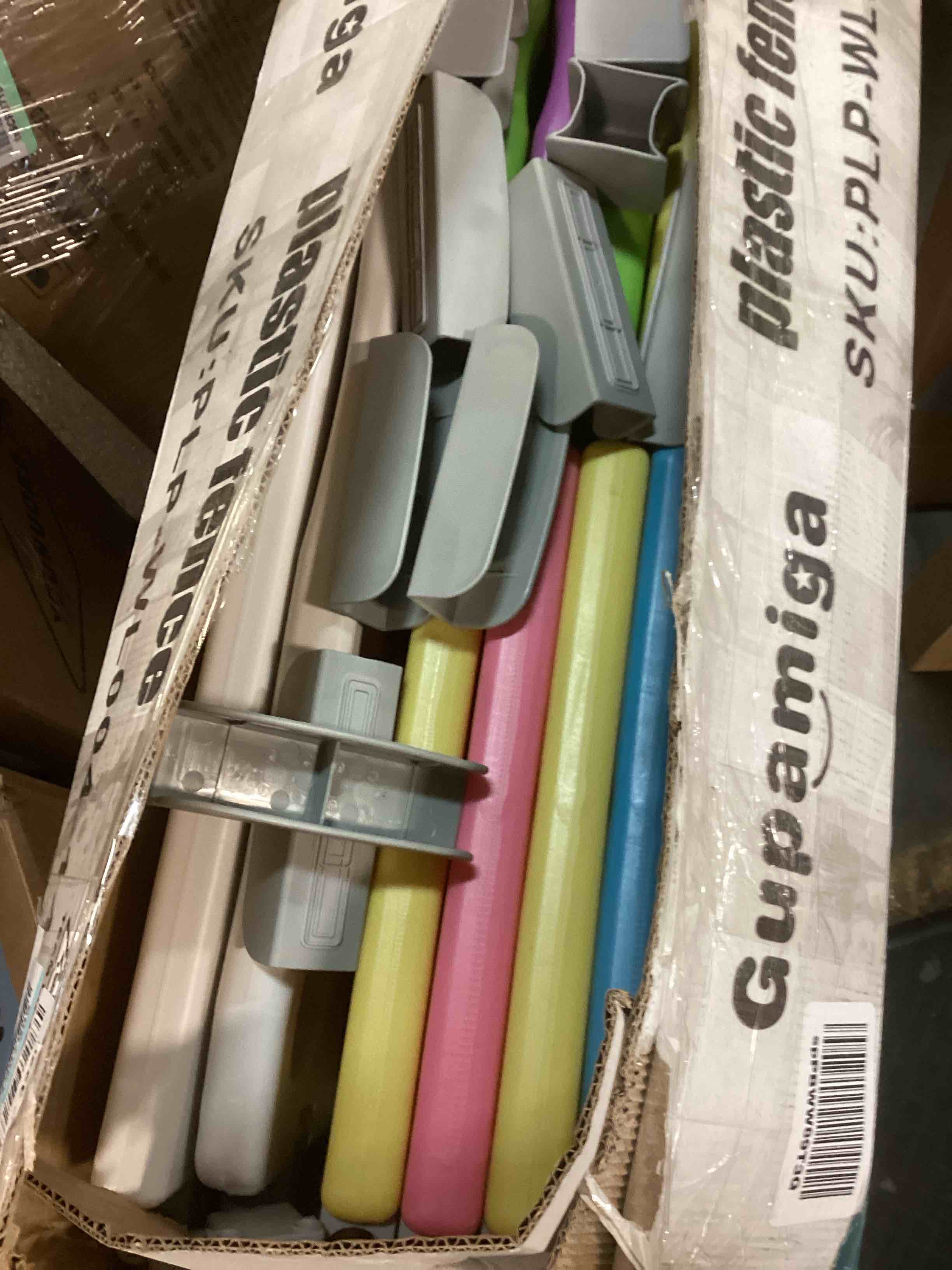 https://s3.amazonaws.com/lotting-images-prod/bidfta/RED6184262_1713371140036.jpeg