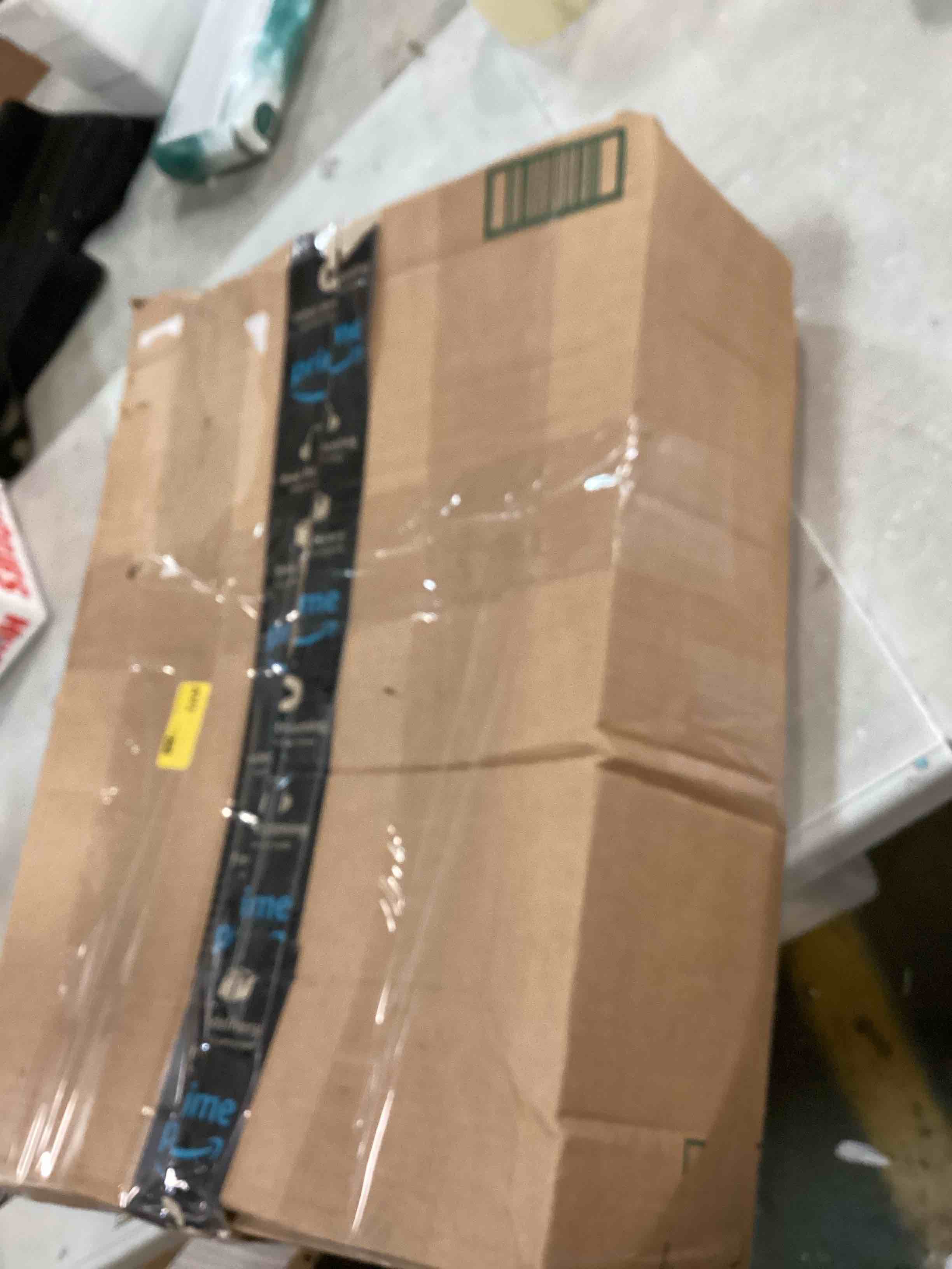 https://s3.amazonaws.com/lotting-images-prod/bidfta/RED6184313_1713378225853.jpeg