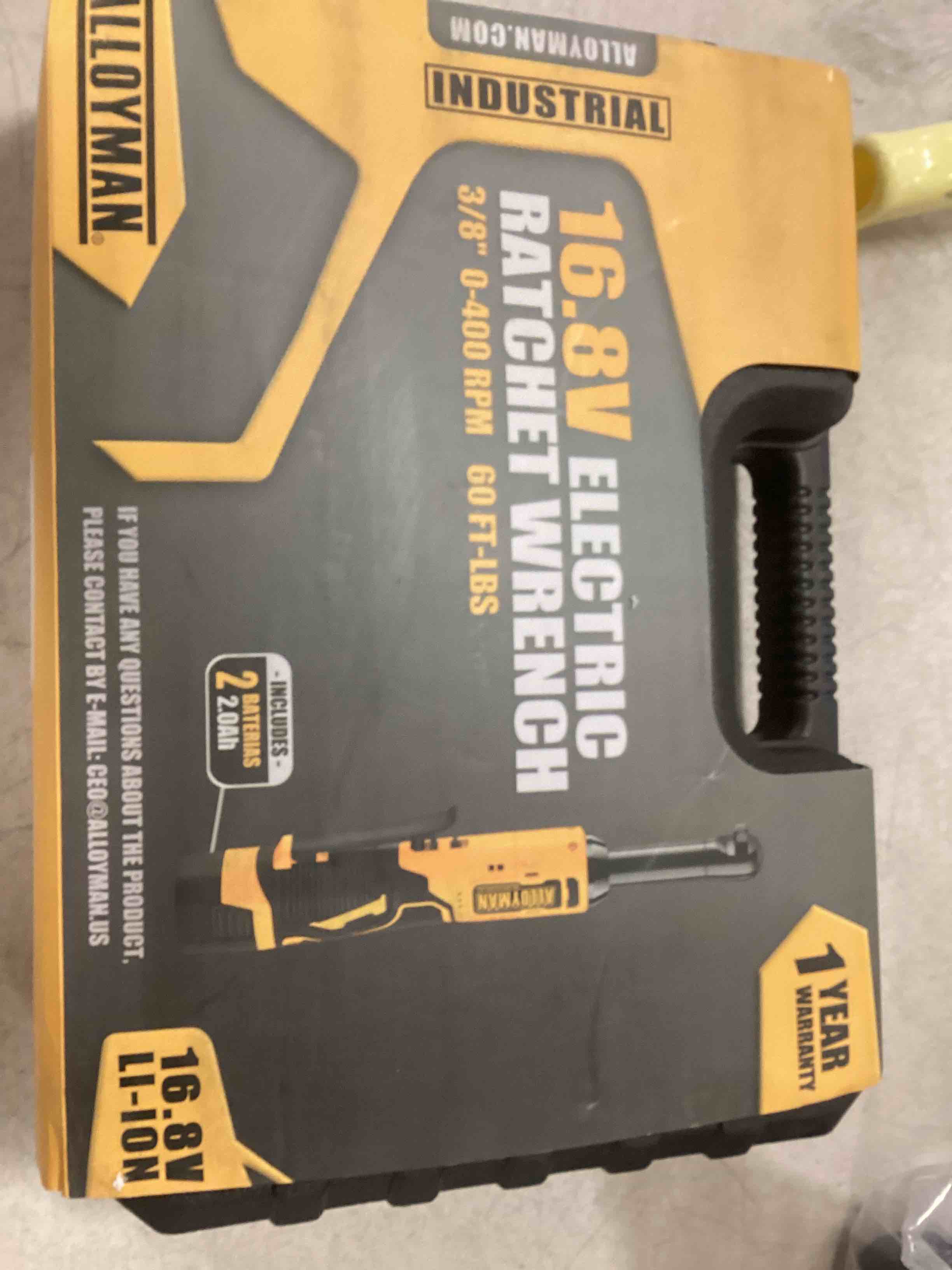 https://s3.amazonaws.com/lotting-images-prod/bidfta/RED6185421_1713178855552.jpeg