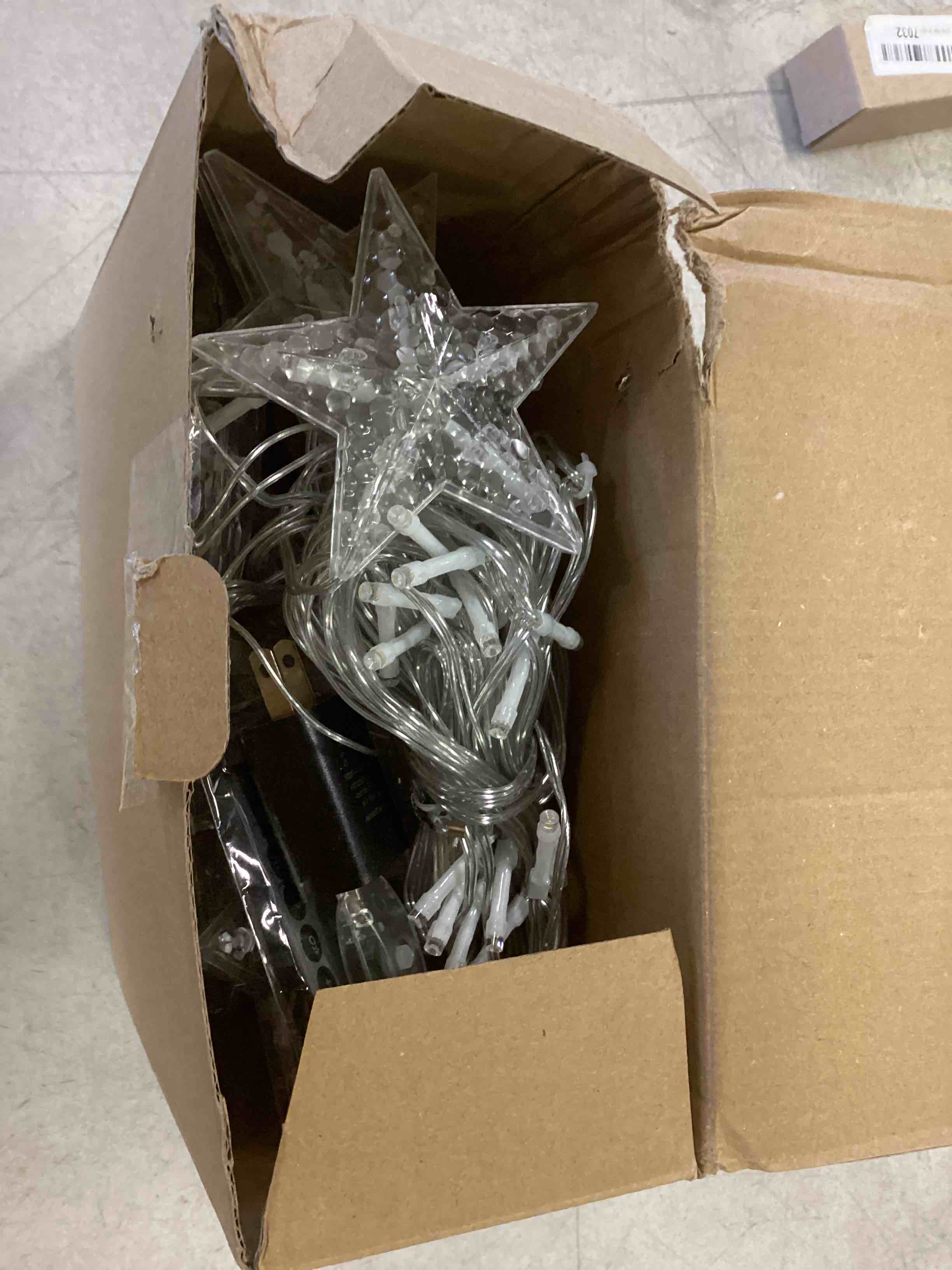 https://s3.amazonaws.com/lotting-images-prod/bidfta/RED6185616_1713200563121.jpeg
