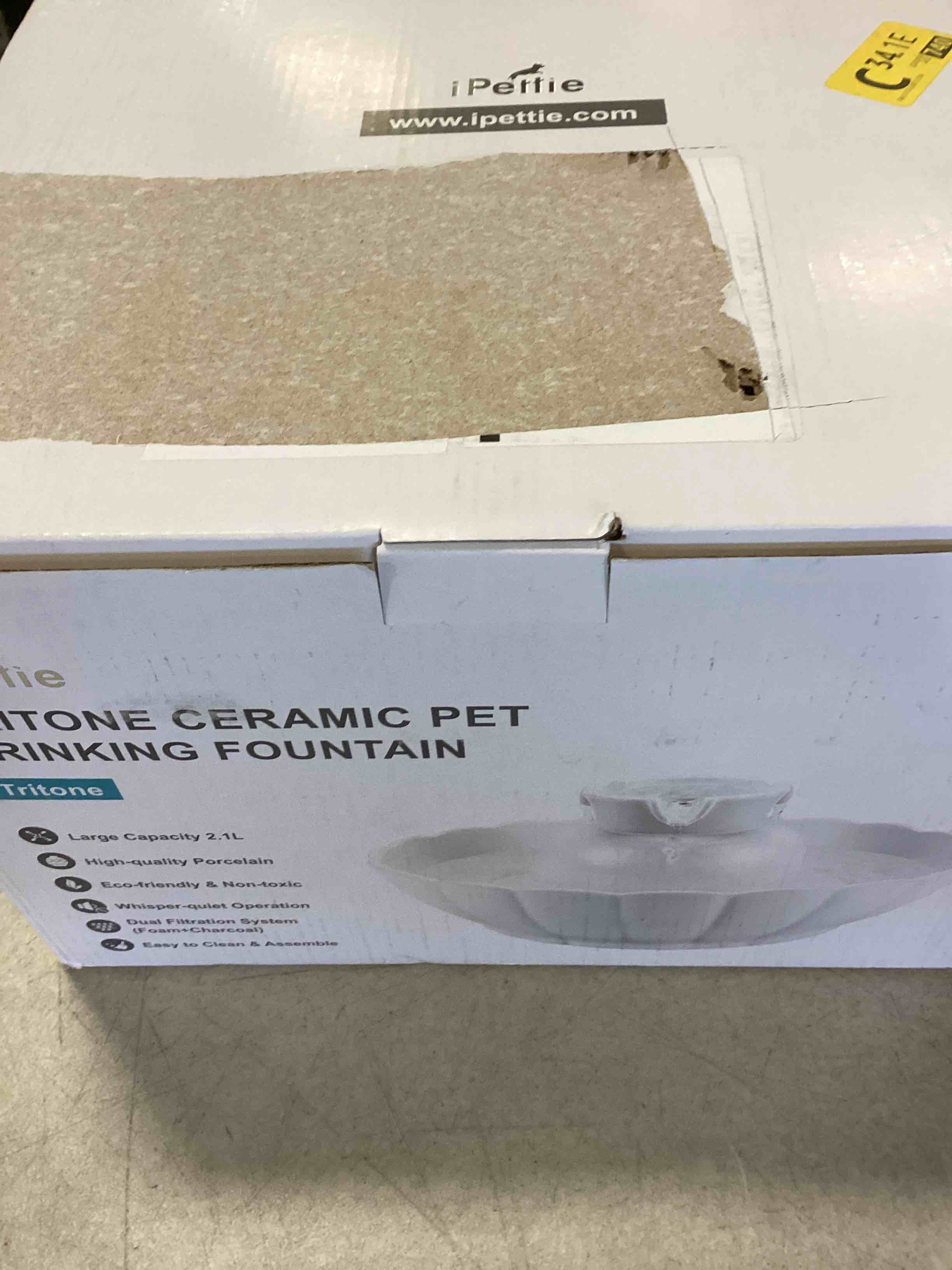 https://s3.amazonaws.com/lotting-images-prod/bidfta/RED6185639_1713202675031.jpeg