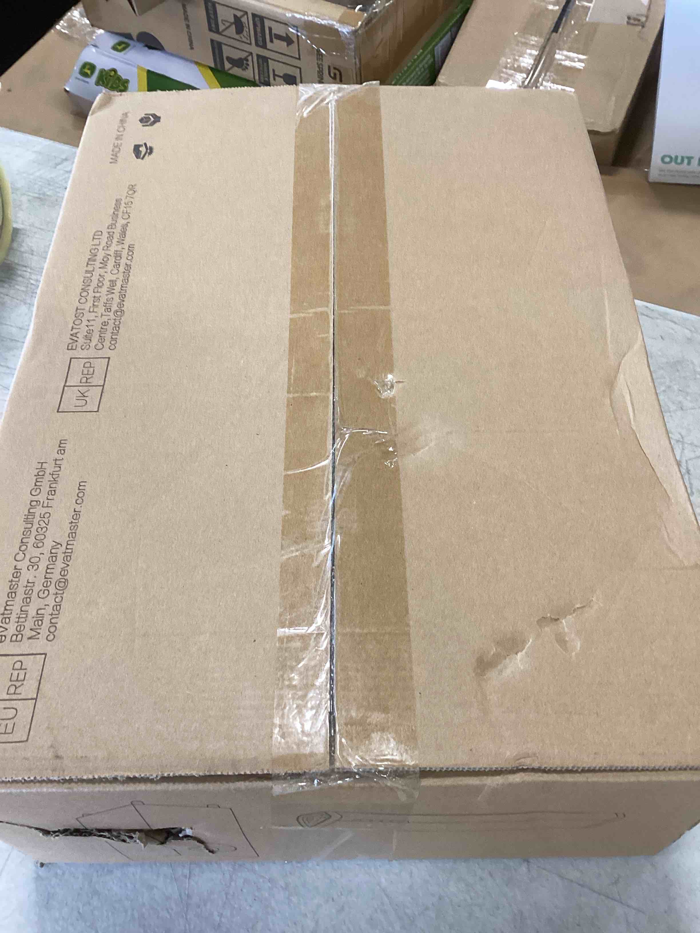https://s3.amazonaws.com/lotting-images-prod/bidfta/RED6186280_1713382187653.jpeg