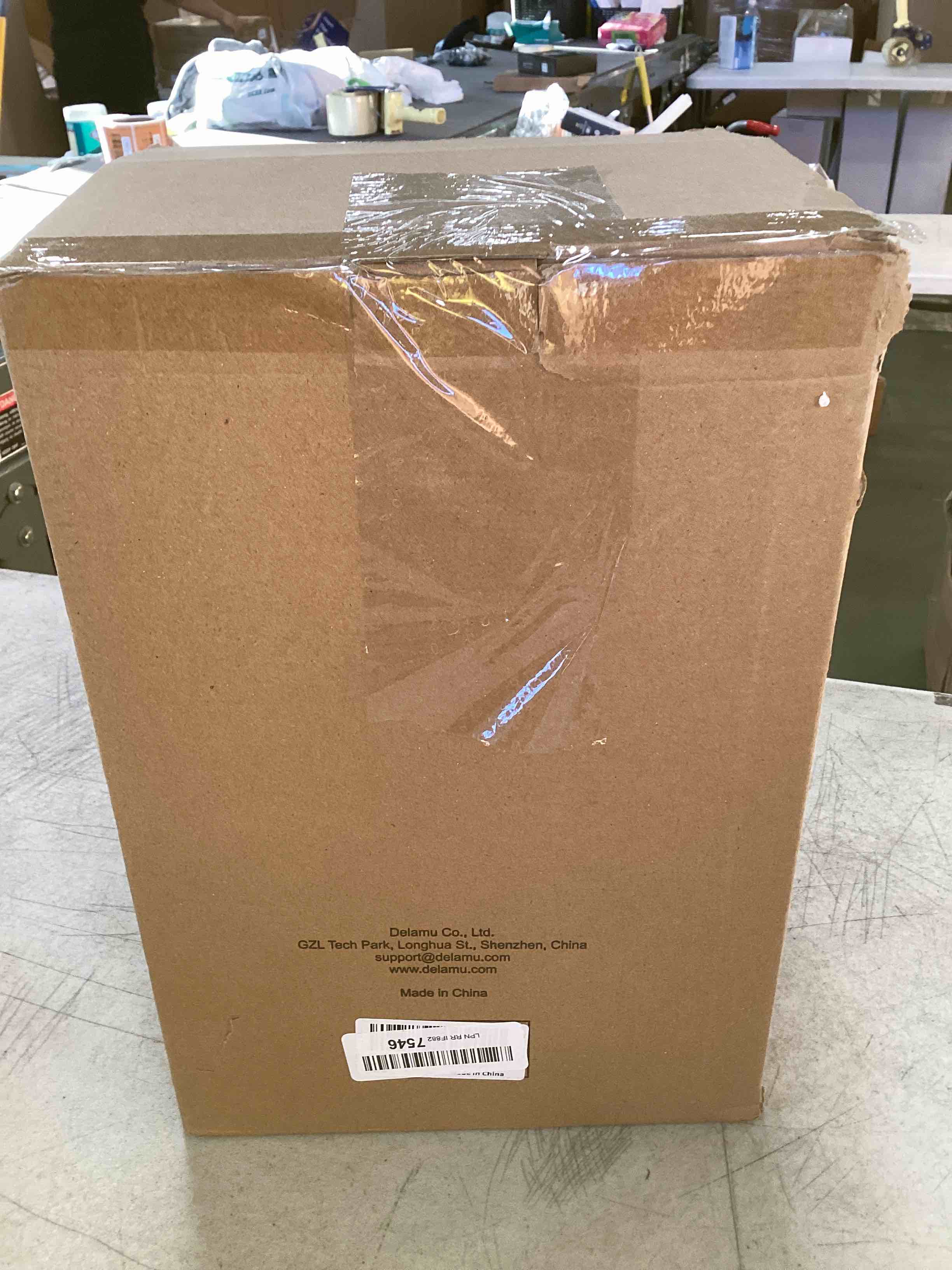 https://s3.amazonaws.com/lotting-images-prod/bidfta/RED6186359_1713440397864.jpeg