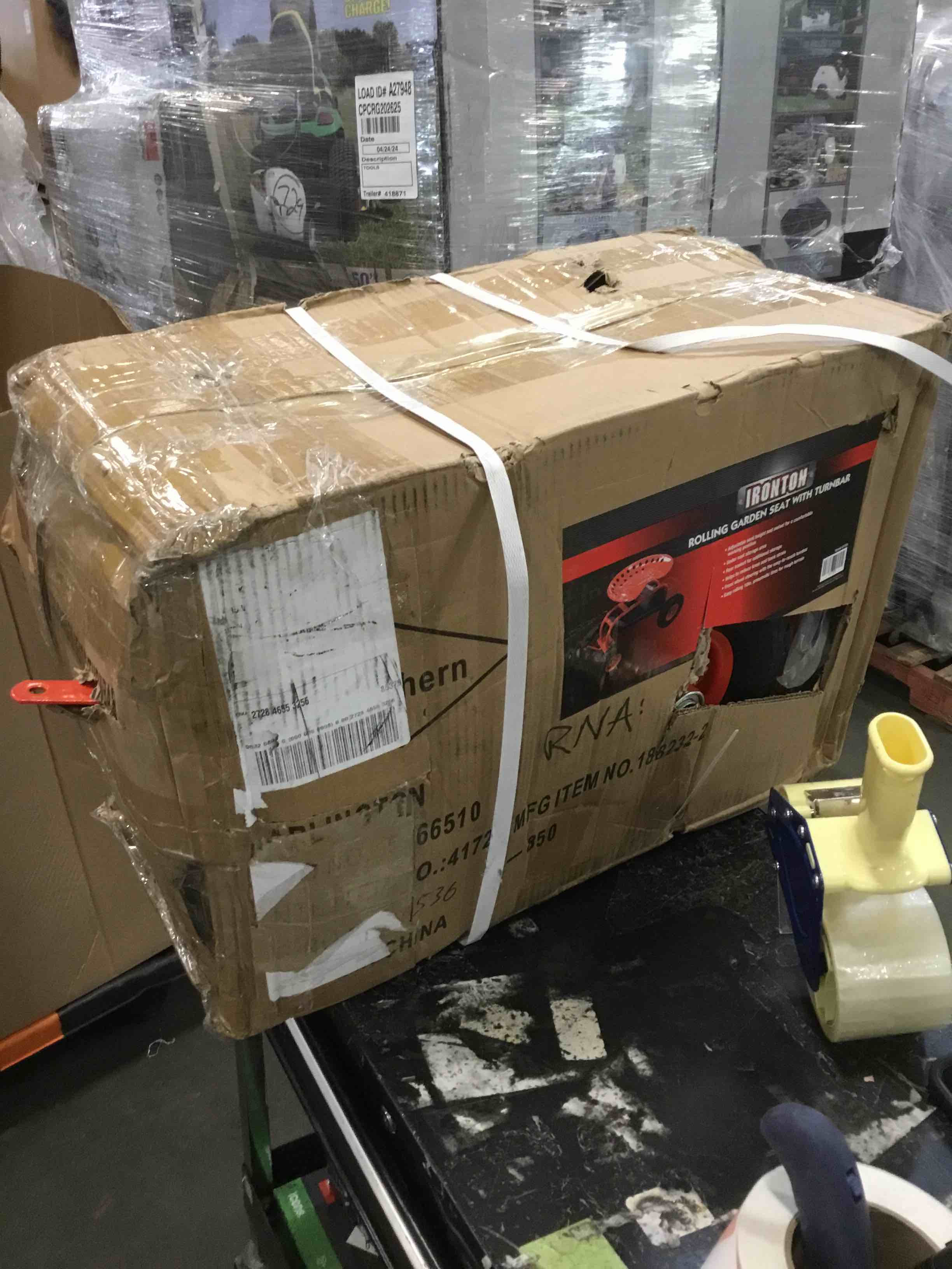 https://s3.amazonaws.com/lotting-images-prod/bidfta/RED6186956_1714234367071.jpeg