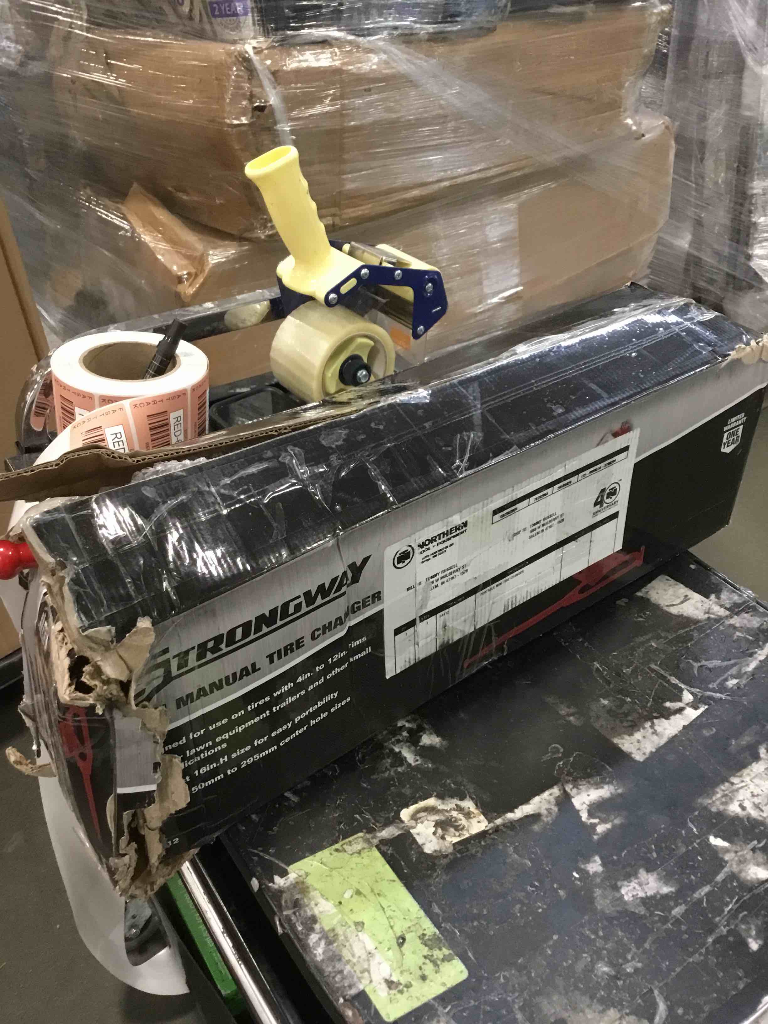 https://s3.amazonaws.com/lotting-images-prod/bidfta/RED6186960_1714235514701.jpeg