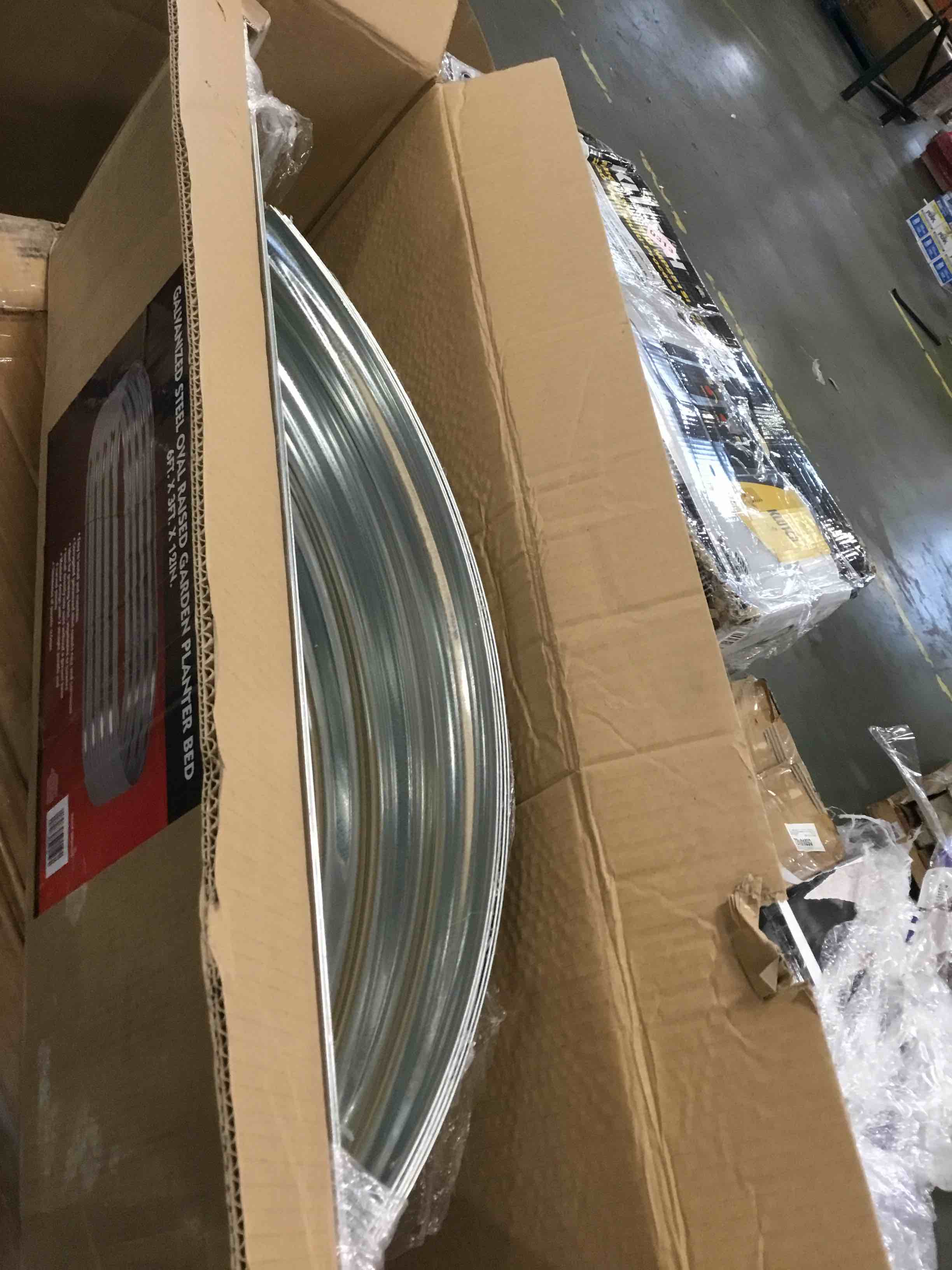 https://s3.amazonaws.com/lotting-images-prod/bidfta/RED6186973_1714392830883.jpeg