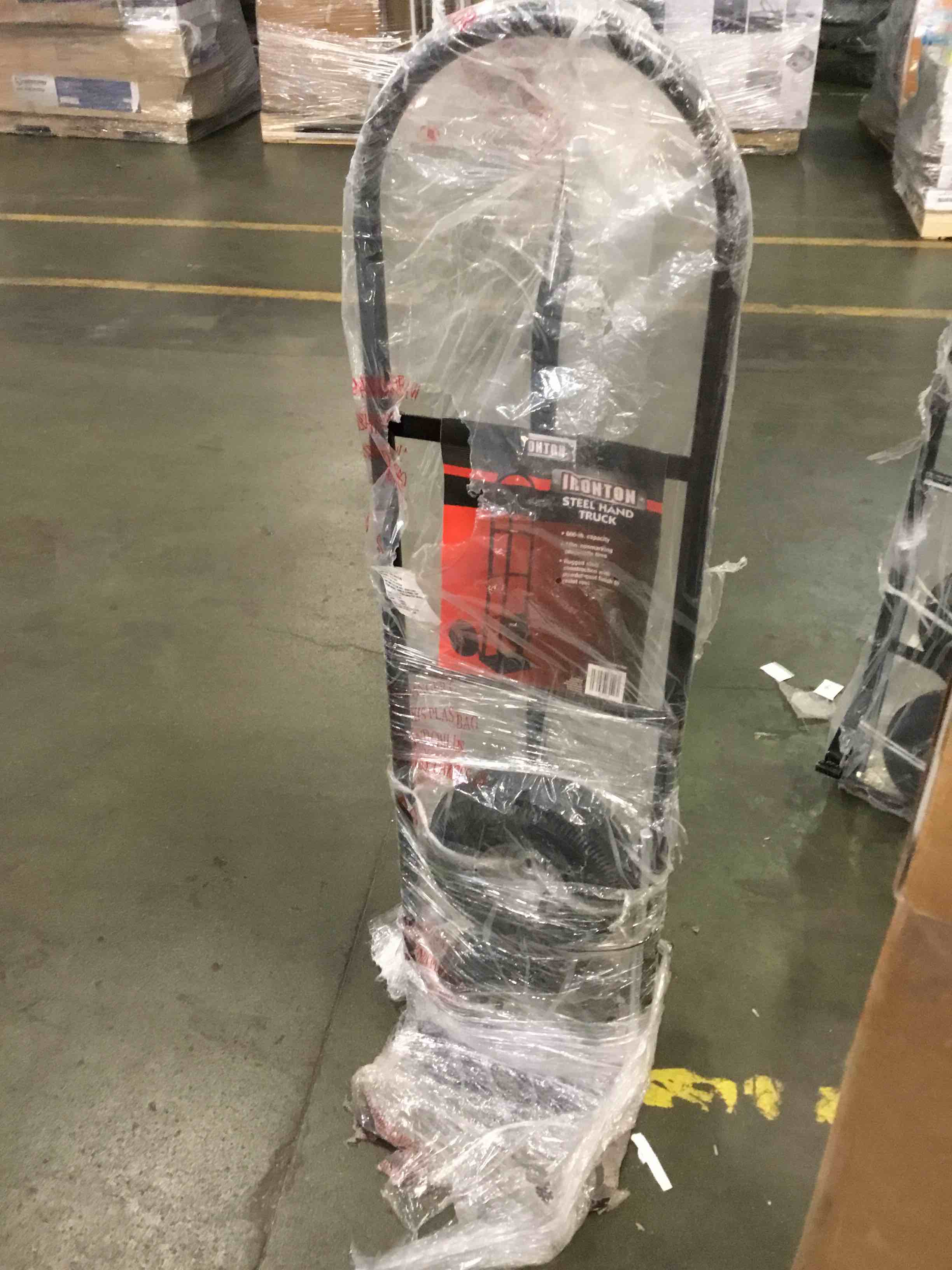 https://s3.amazonaws.com/lotting-images-prod/bidfta/RED6186984_1714396263617.jpeg