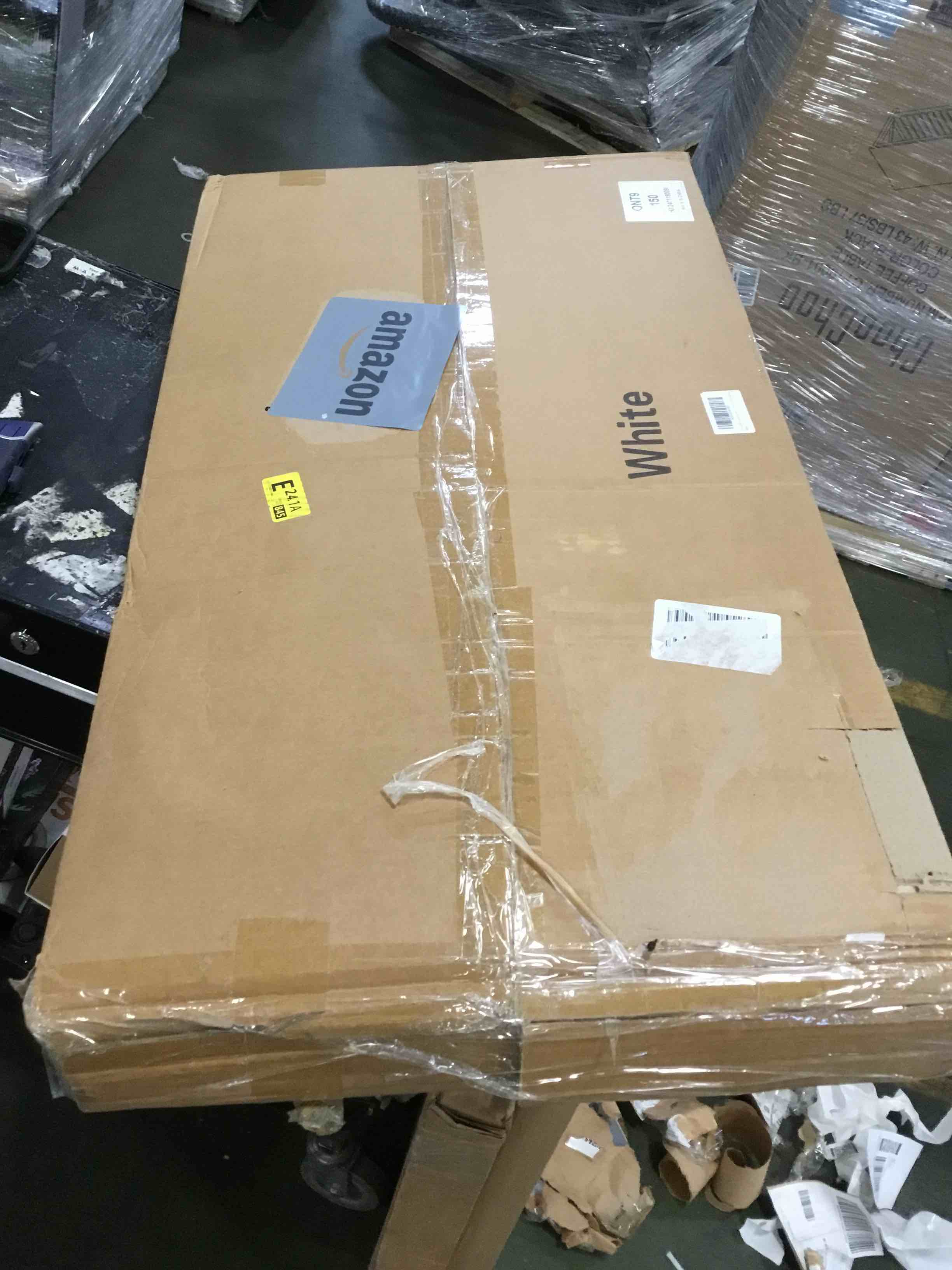 https://s3.amazonaws.com/lotting-images-prod/bidfta/RED6187159_1714505780797.jpeg