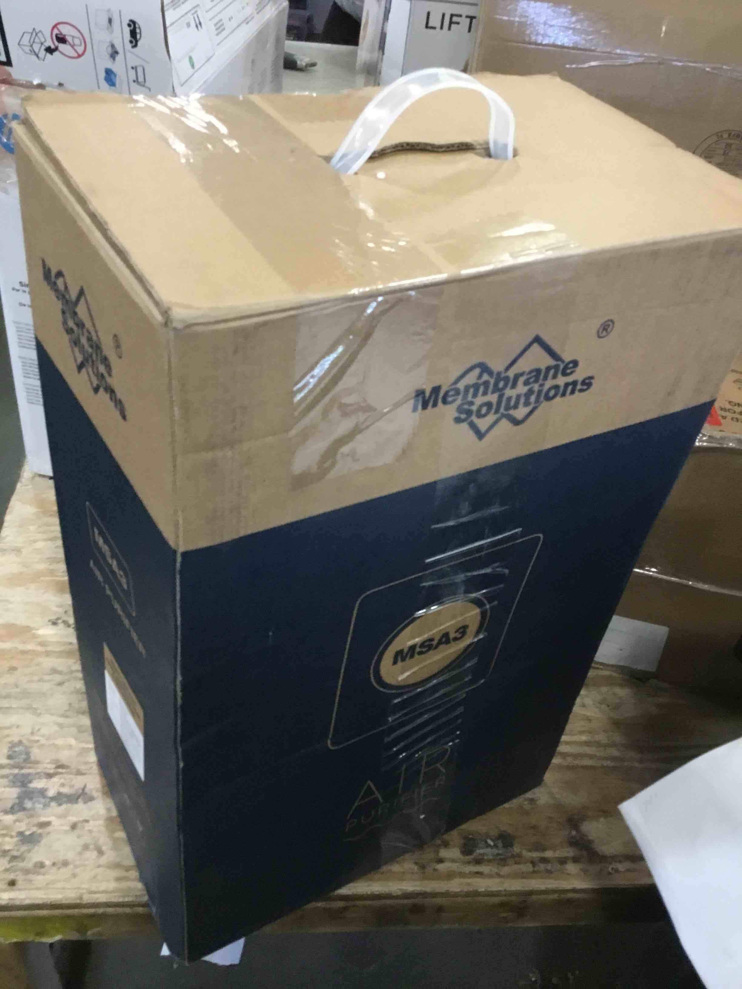 https://s3.amazonaws.com/lotting-images-prod/bidfta/RED6189526_1714062622192.jpeg