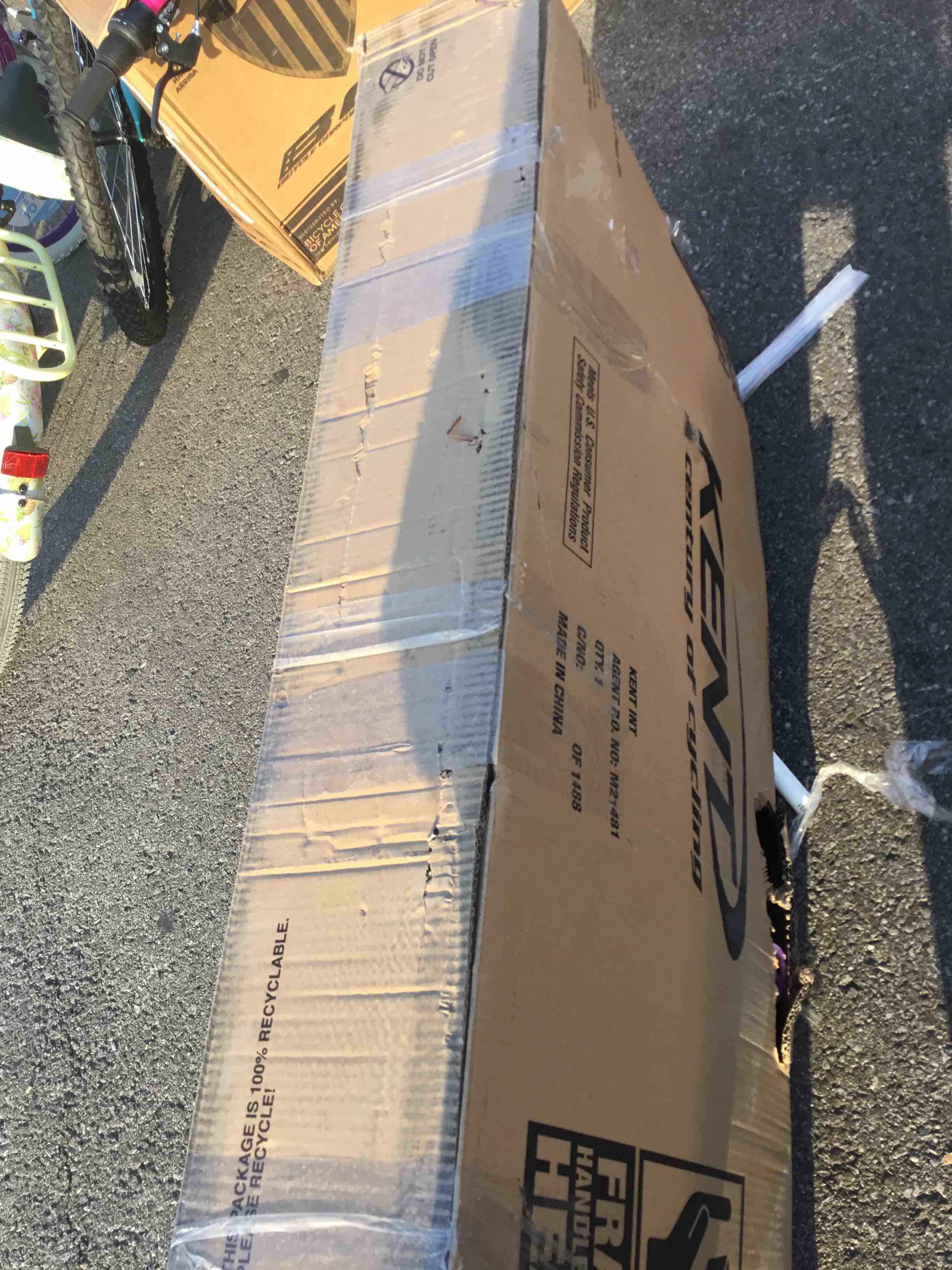 https://s3.amazonaws.com/lotting-images-prod/bidfta/RED6189918_1714305379211.jpeg
