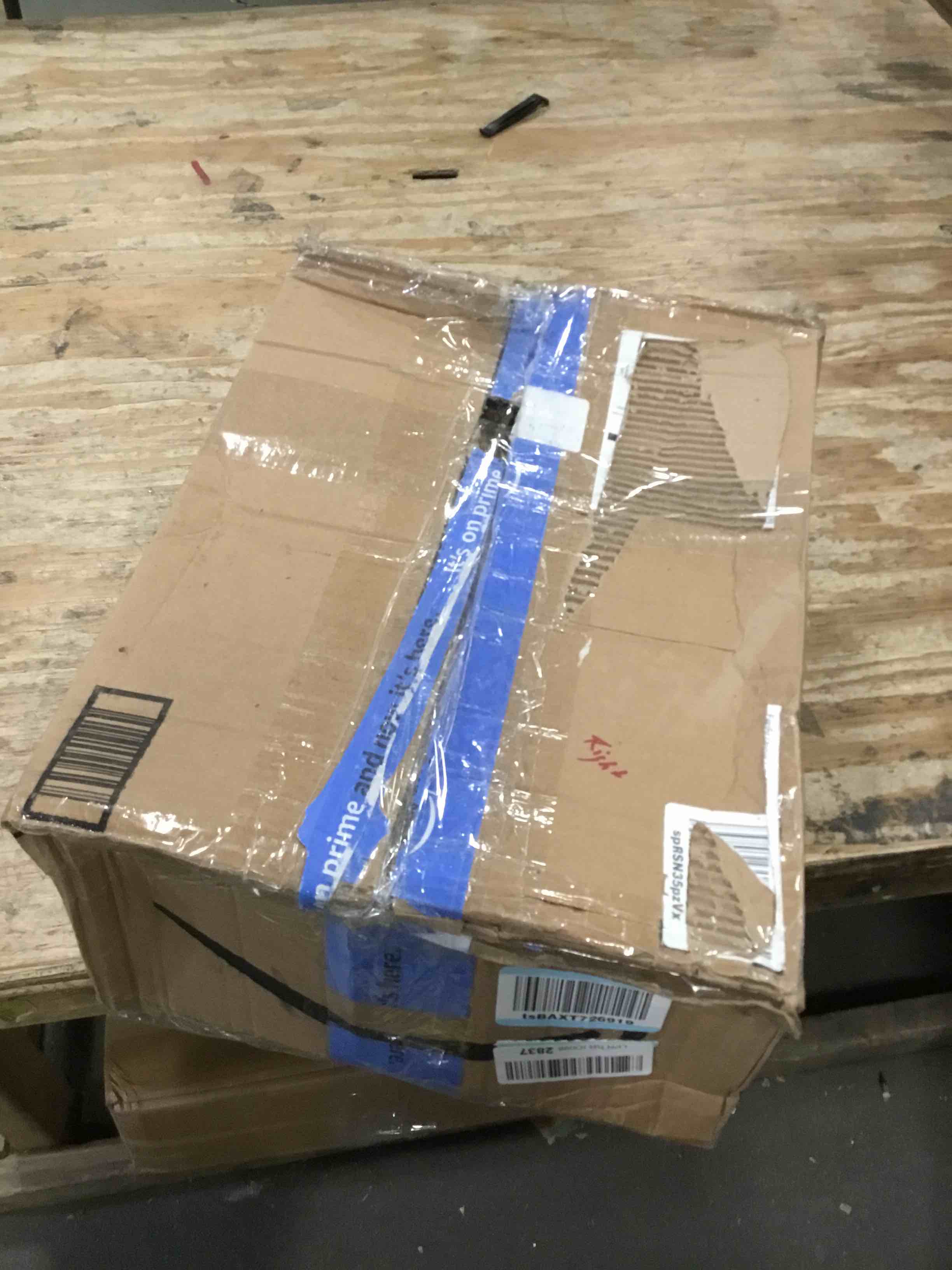 https://s3.amazonaws.com/lotting-images-prod/bidfta/RED6190006_1714323341766.jpeg