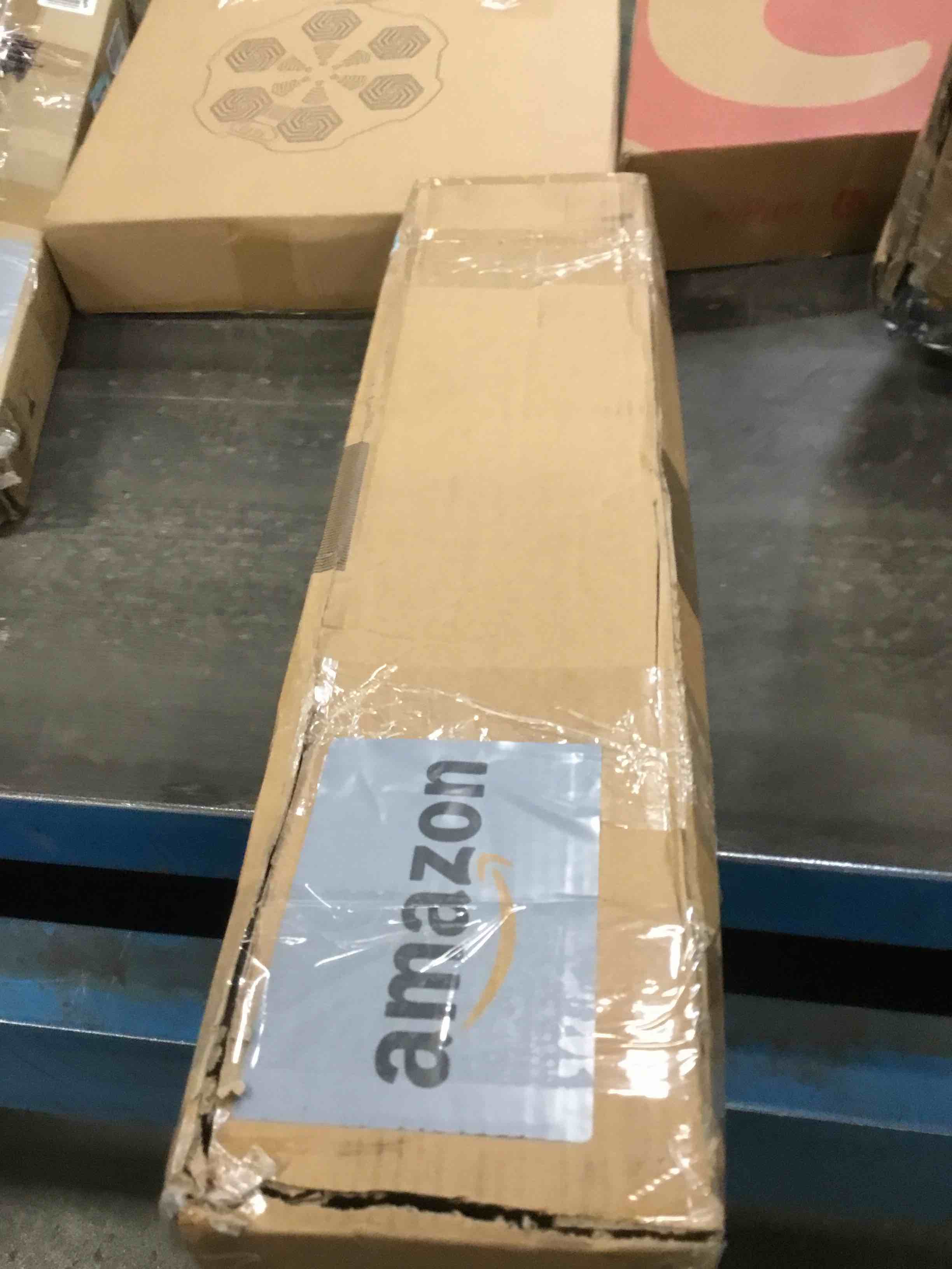 https://s3.amazonaws.com/lotting-images-prod/bidfta/RED6190331_1714397422539.jpeg