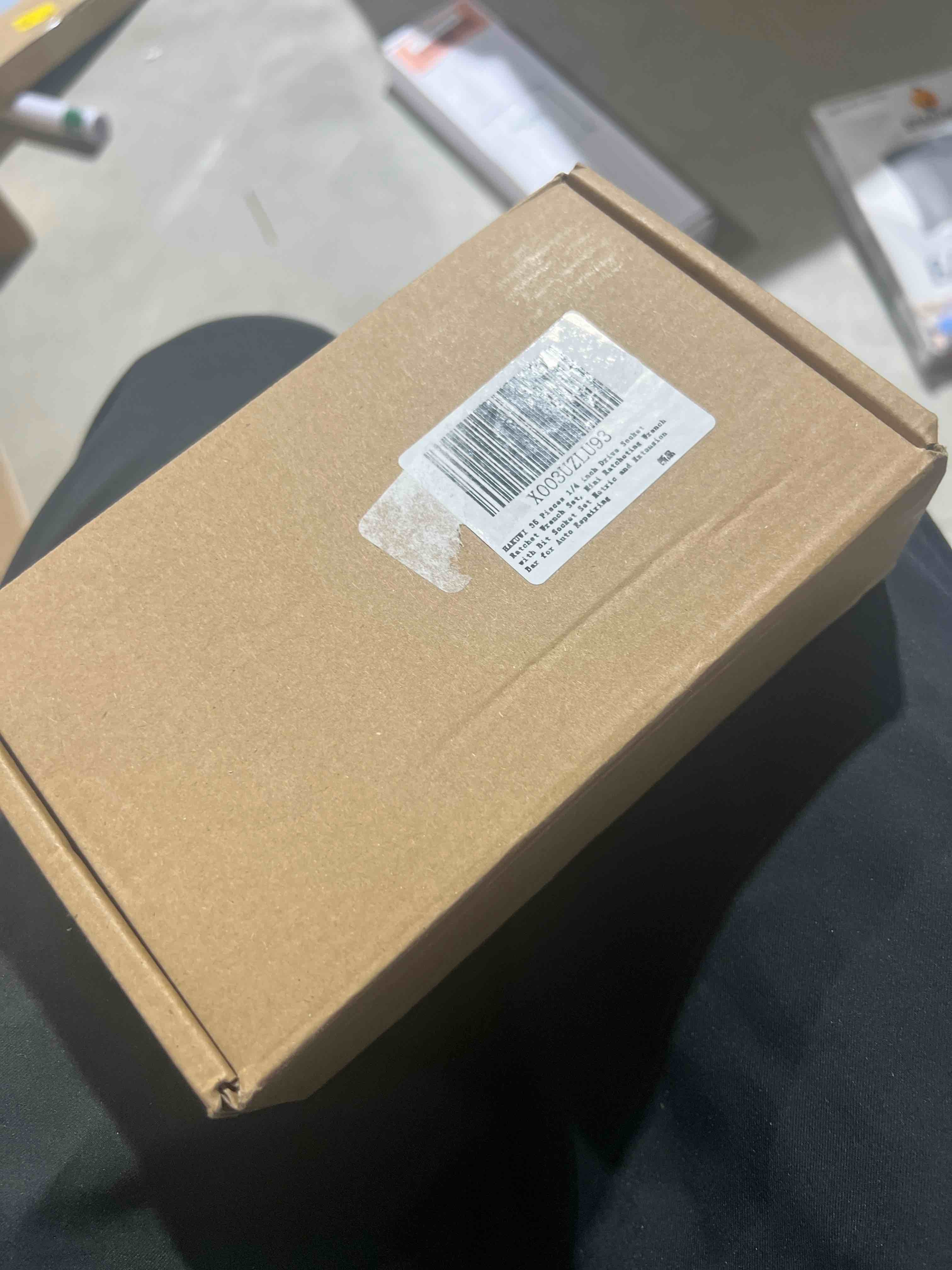 https://s3.amazonaws.com/lotting-images-prod/bidfta/RED6191565_1725392880534.jpeg
