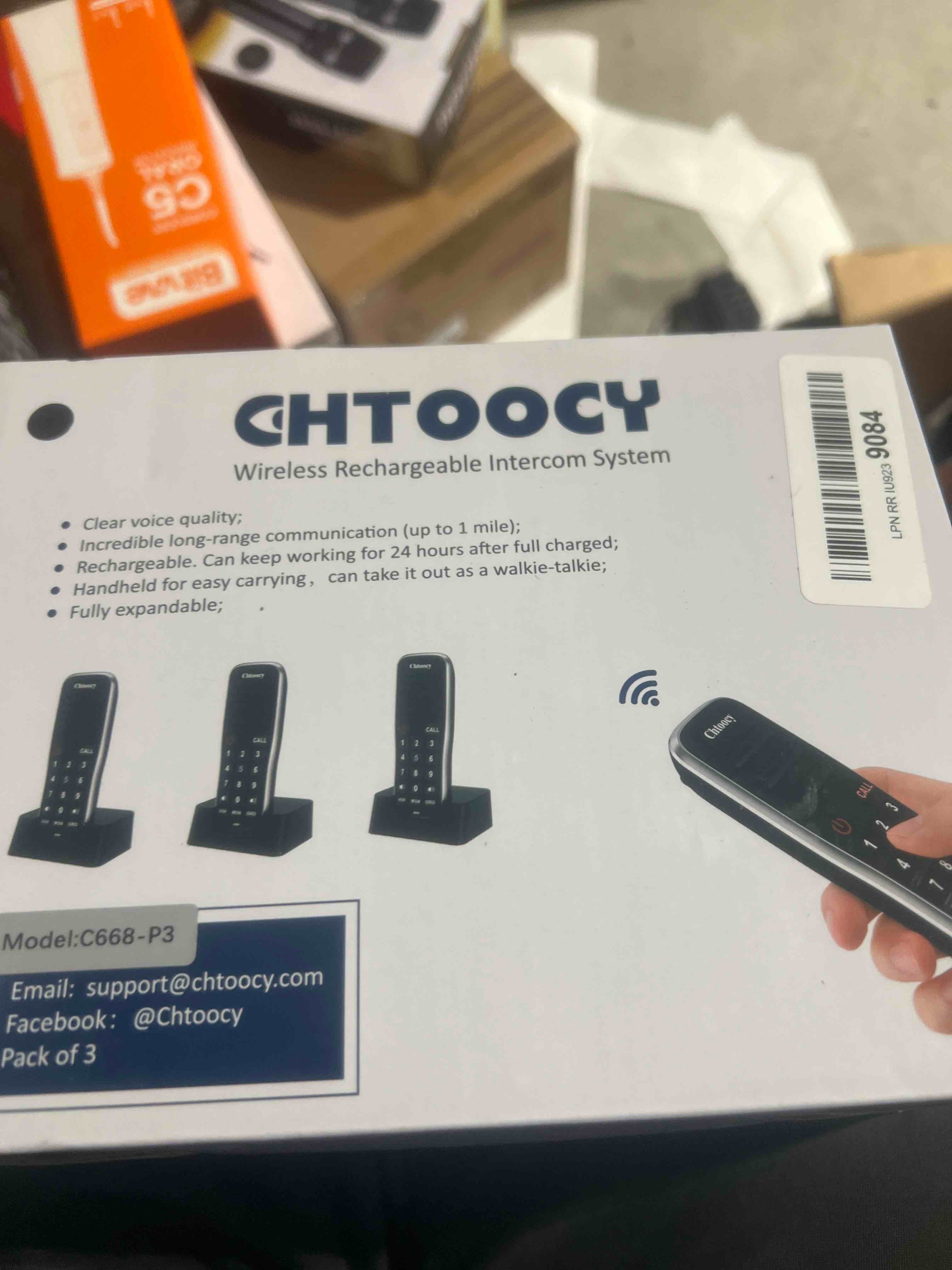 https://s3.amazonaws.com/lotting-images-prod/bidfta/RED6191697_1728313264081.jpeg