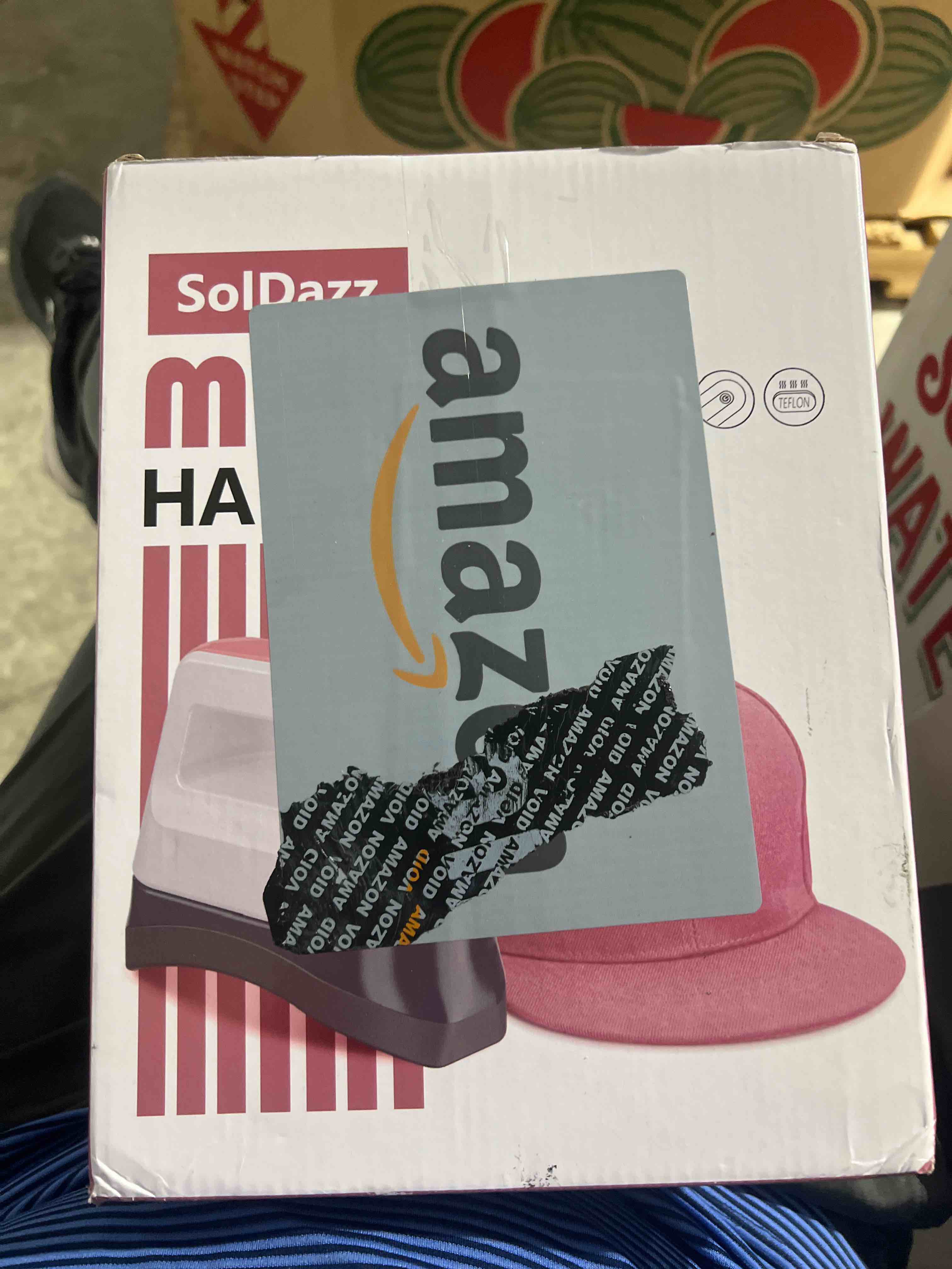 https://s3.amazonaws.com/lotting-images-prod/bidfta/RED6191699_1728317409732.jpeg