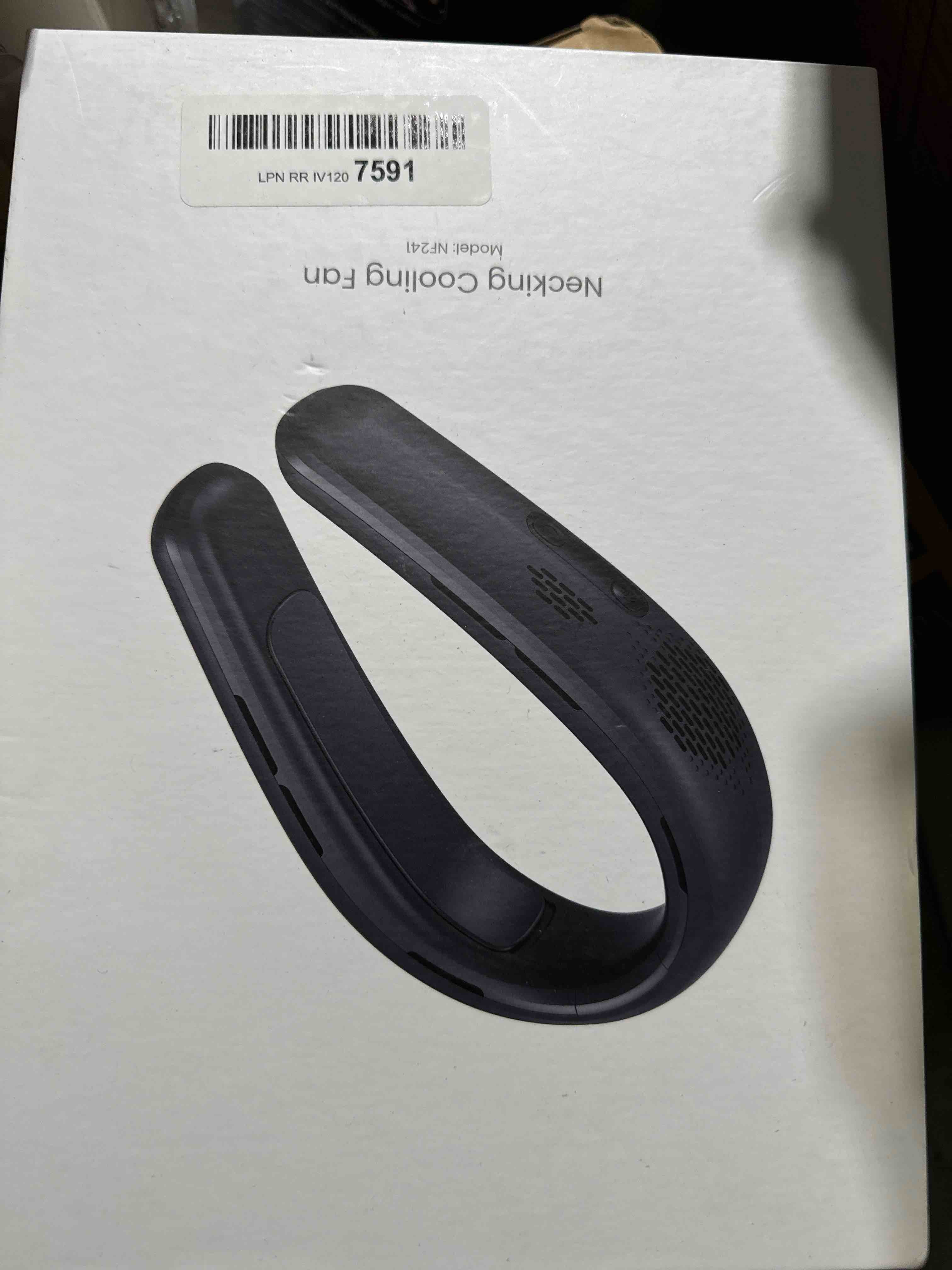 https://s3.amazonaws.com/lotting-images-prod/bidfta/RED6191712_1728503337511.jpeg