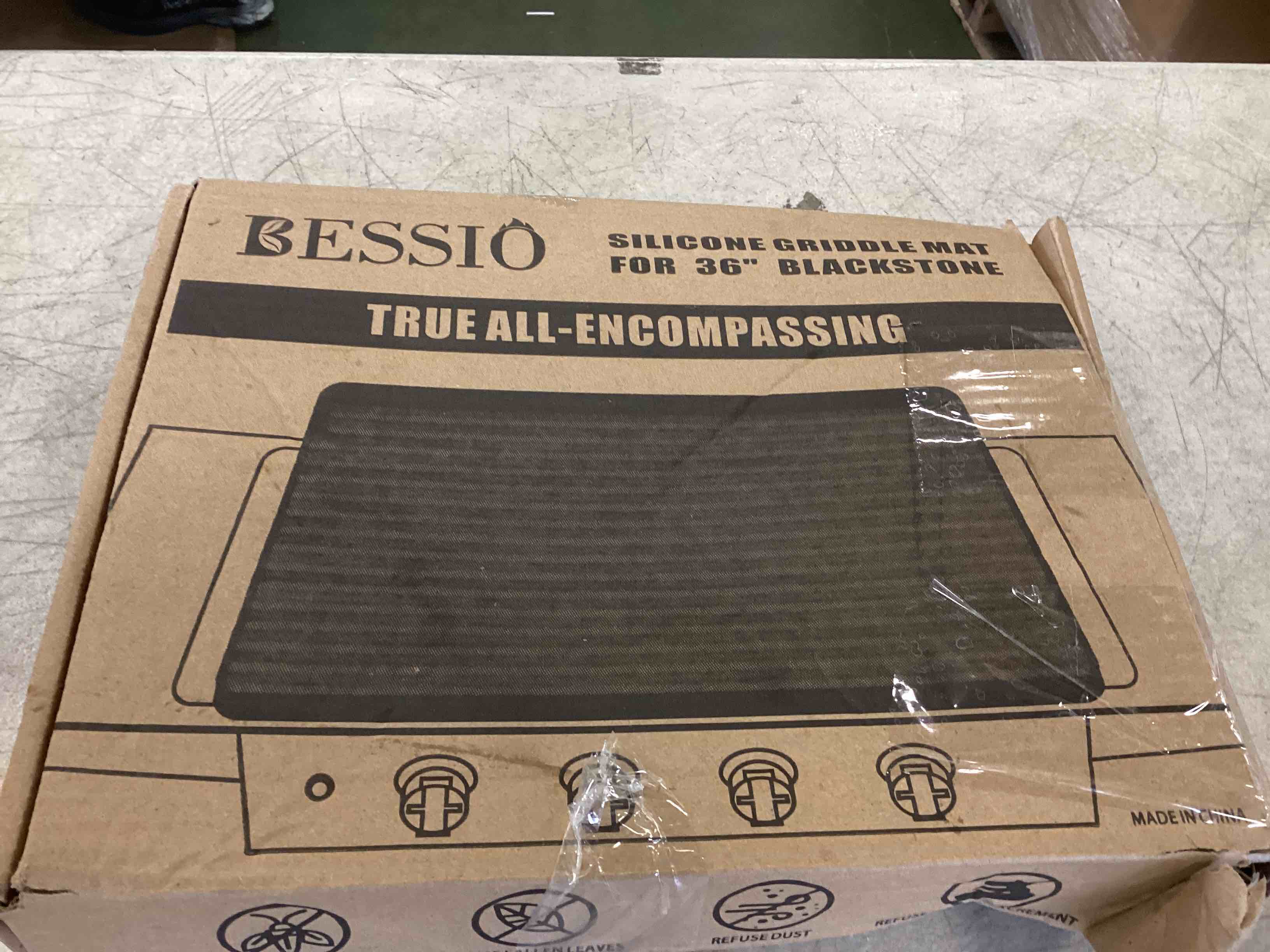 https://s3.amazonaws.com/lotting-images-prod/bidfta/RED6194136_1713972891955.jpeg