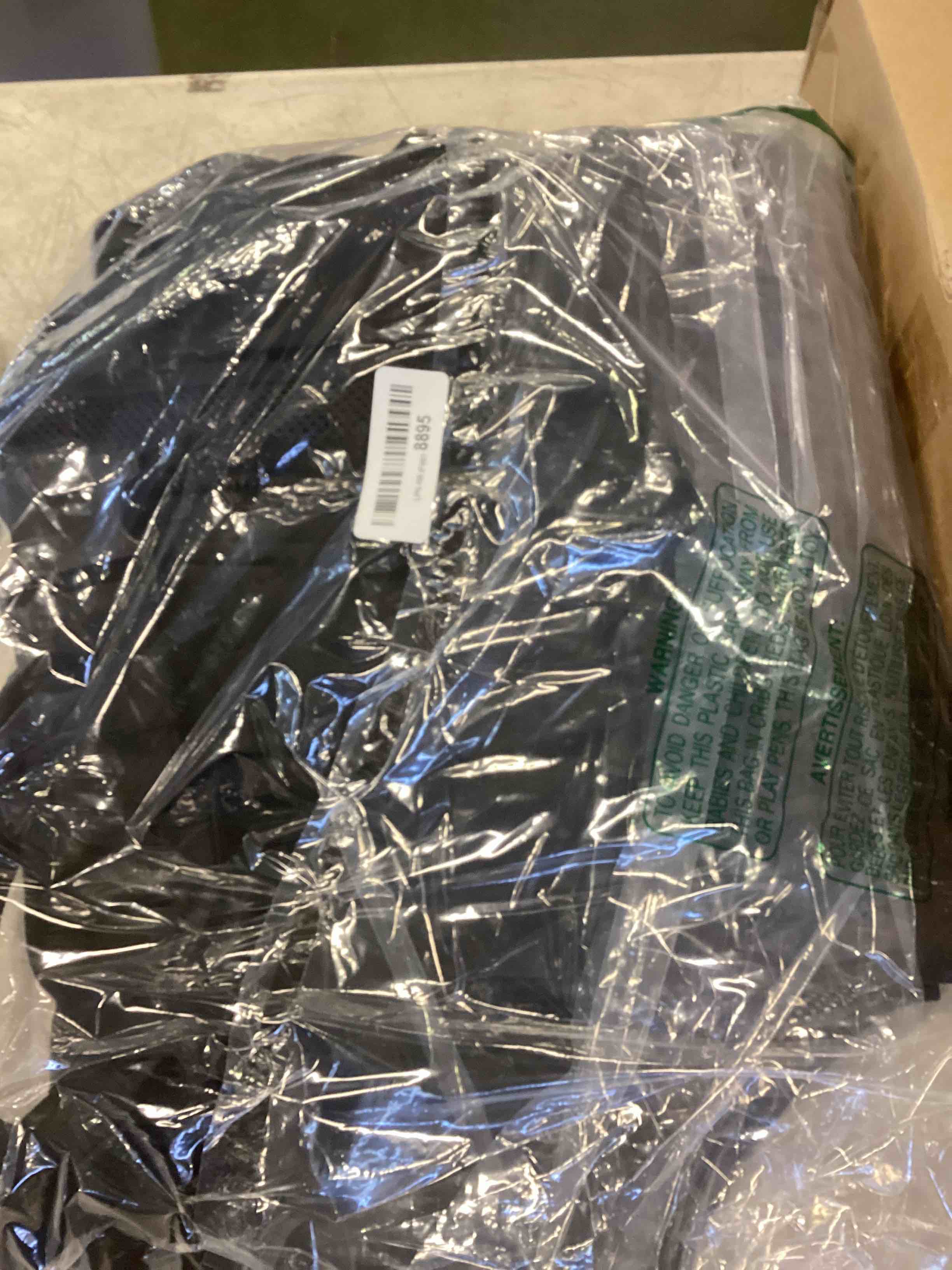 https://s3.amazonaws.com/lotting-images-prod/bidfta/RED6194494_1714067557704.jpeg
