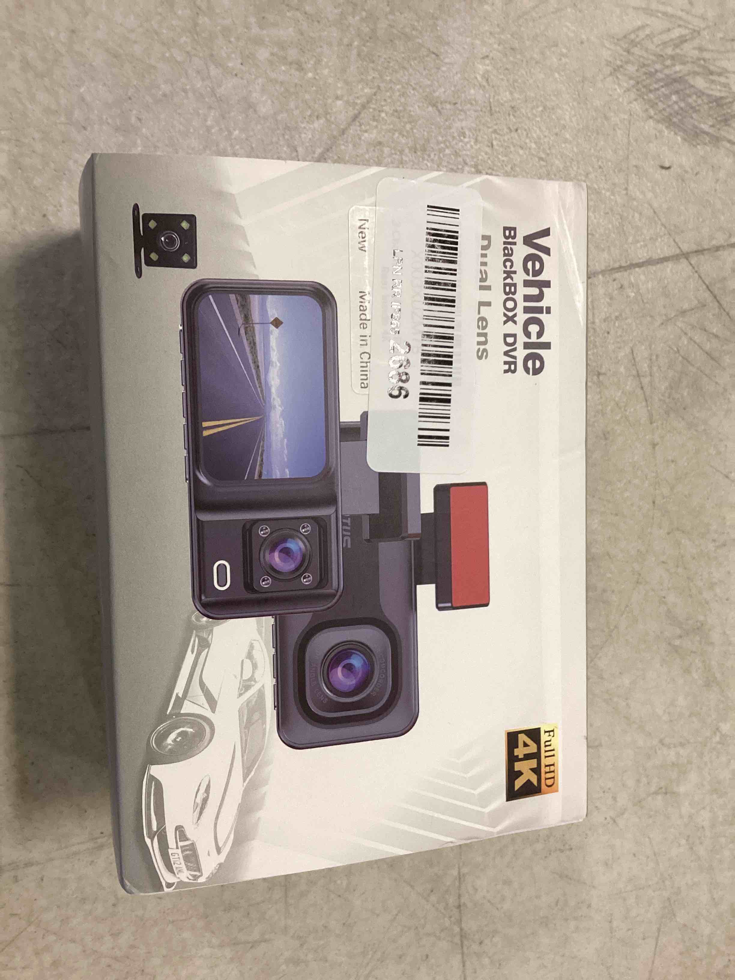 https://s3.amazonaws.com/lotting-images-prod/bidfta/RED6194531_1714073682800.jpeg