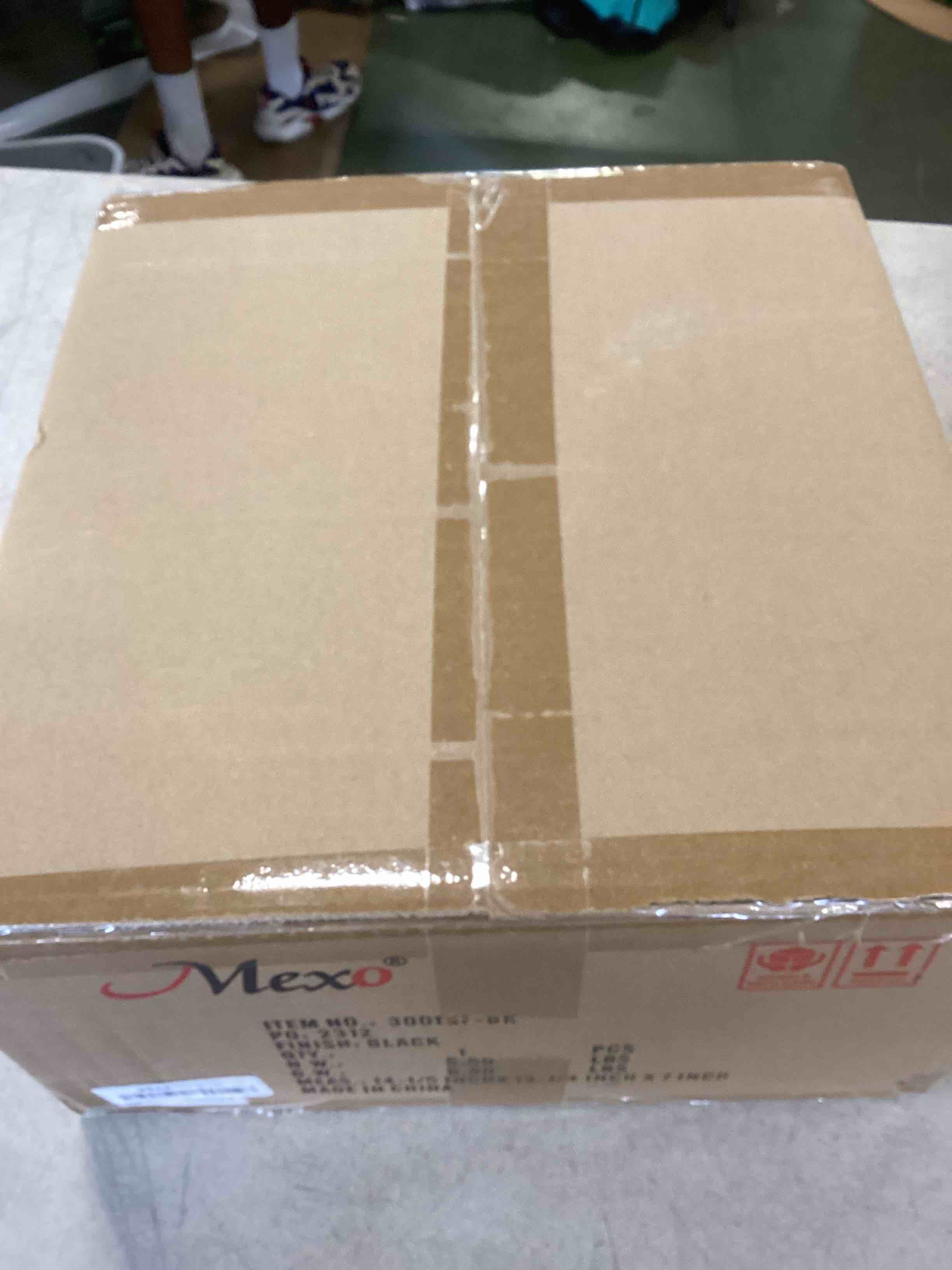 https://s3.amazonaws.com/lotting-images-prod/bidfta/RED6194903_1714157802365.jpeg