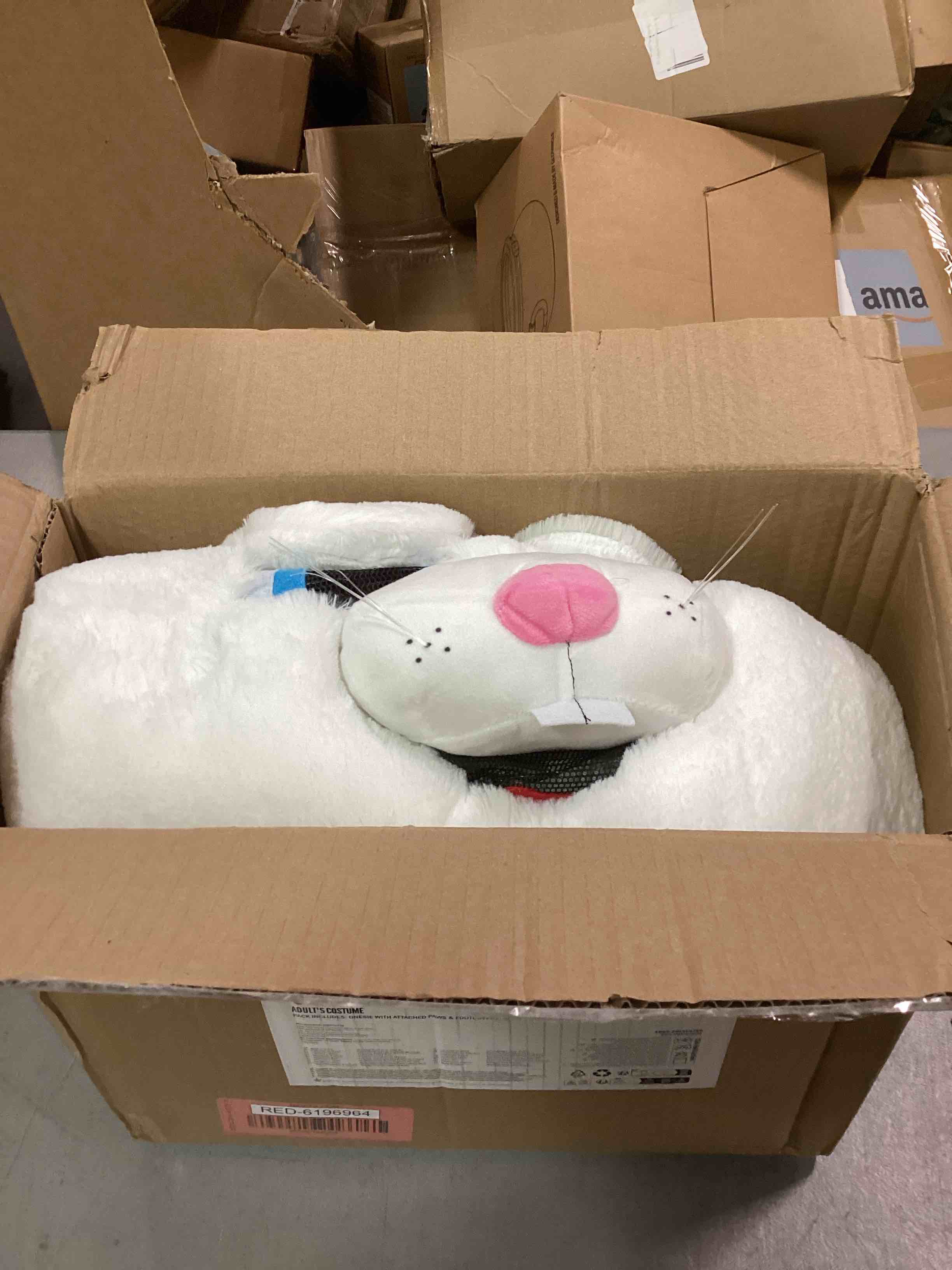 https://s3.amazonaws.com/lotting-images-prod/bidfta/RED6196964_1714403691914.jpeg