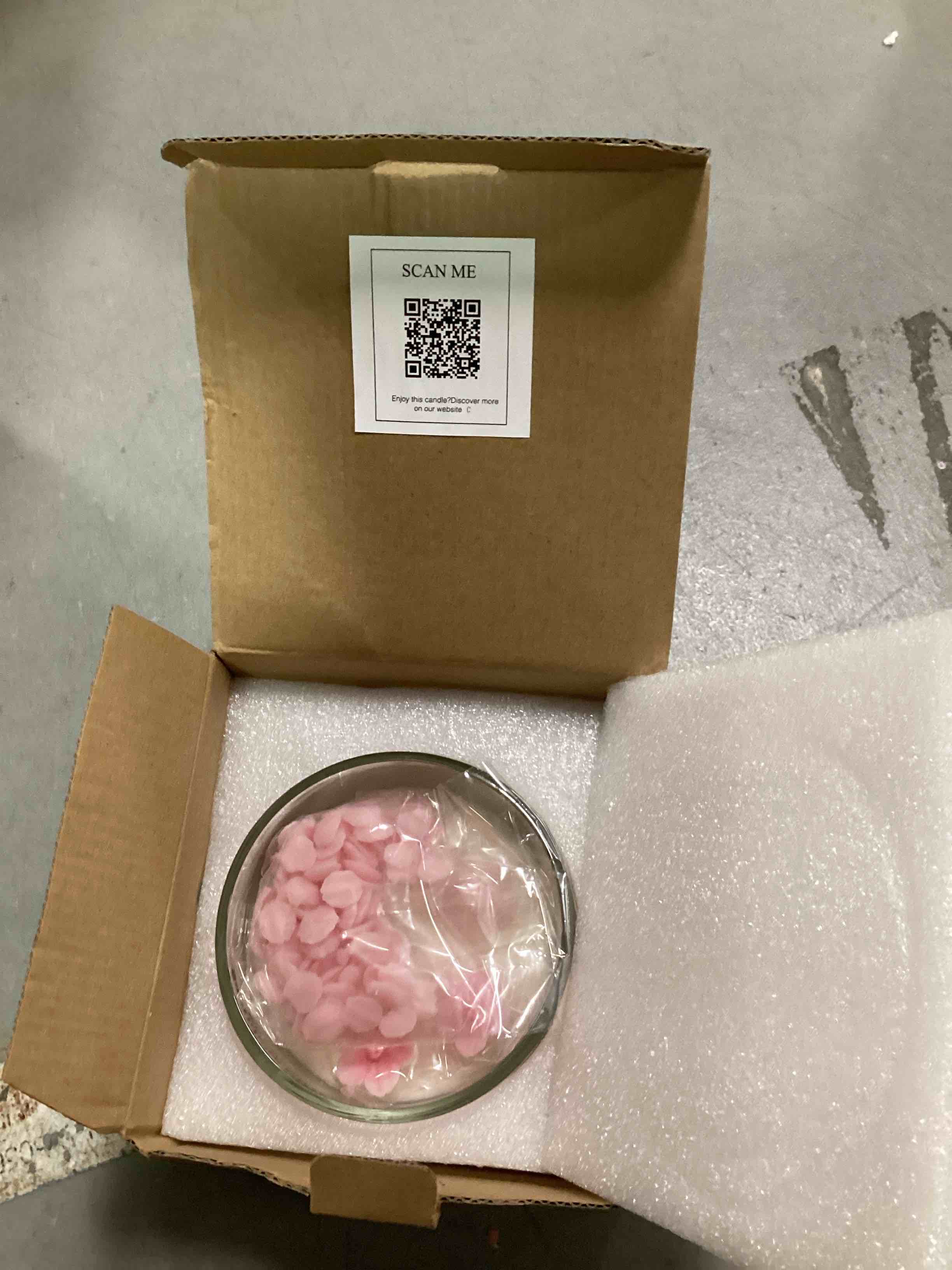 https://s3.amazonaws.com/lotting-images-prod/bidfta/RED6197886_1714764282817.jpeg