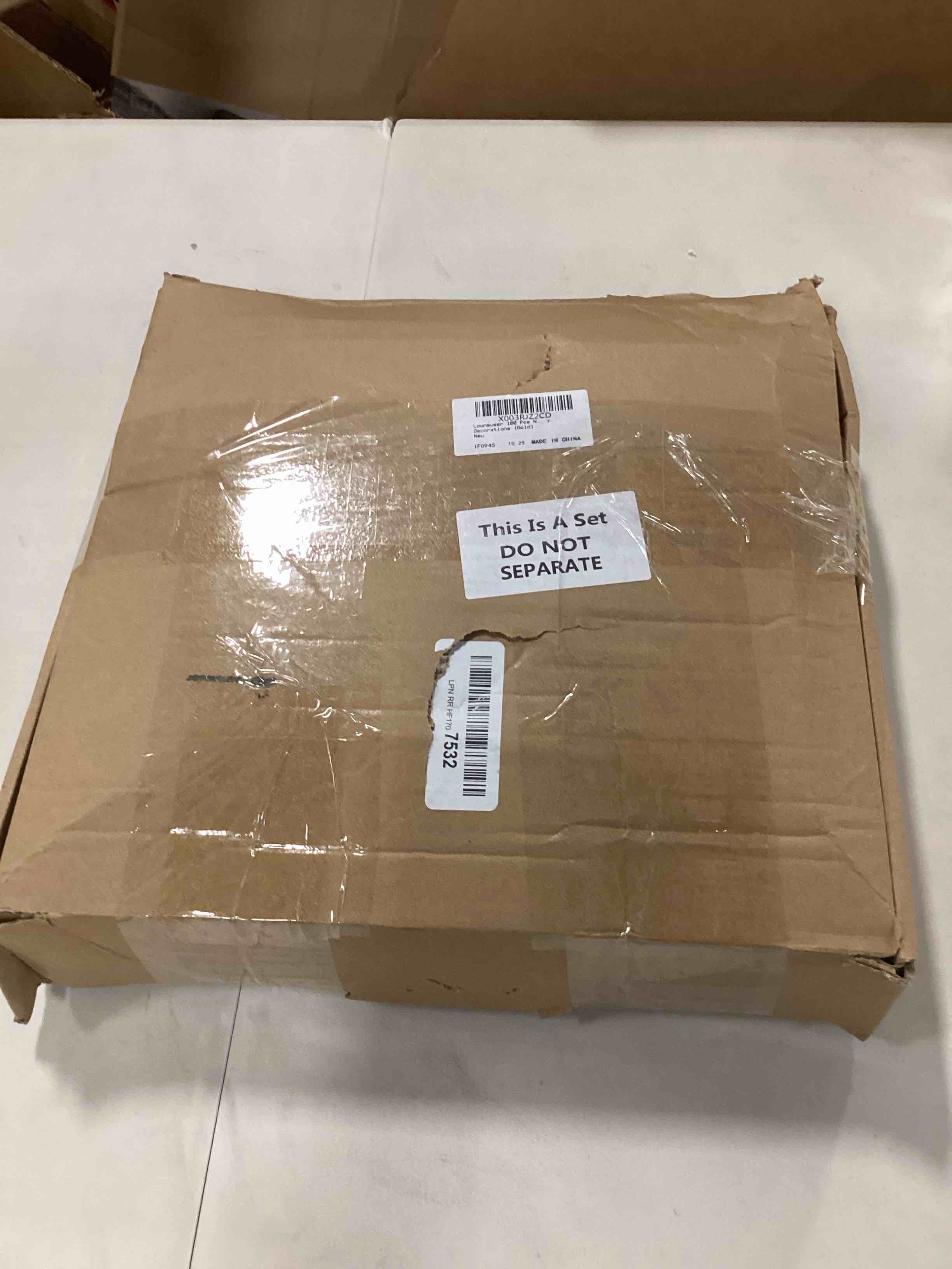 https://s3.amazonaws.com/lotting-images-prod/bidfta/RED6198719_1714653906245.jpeg