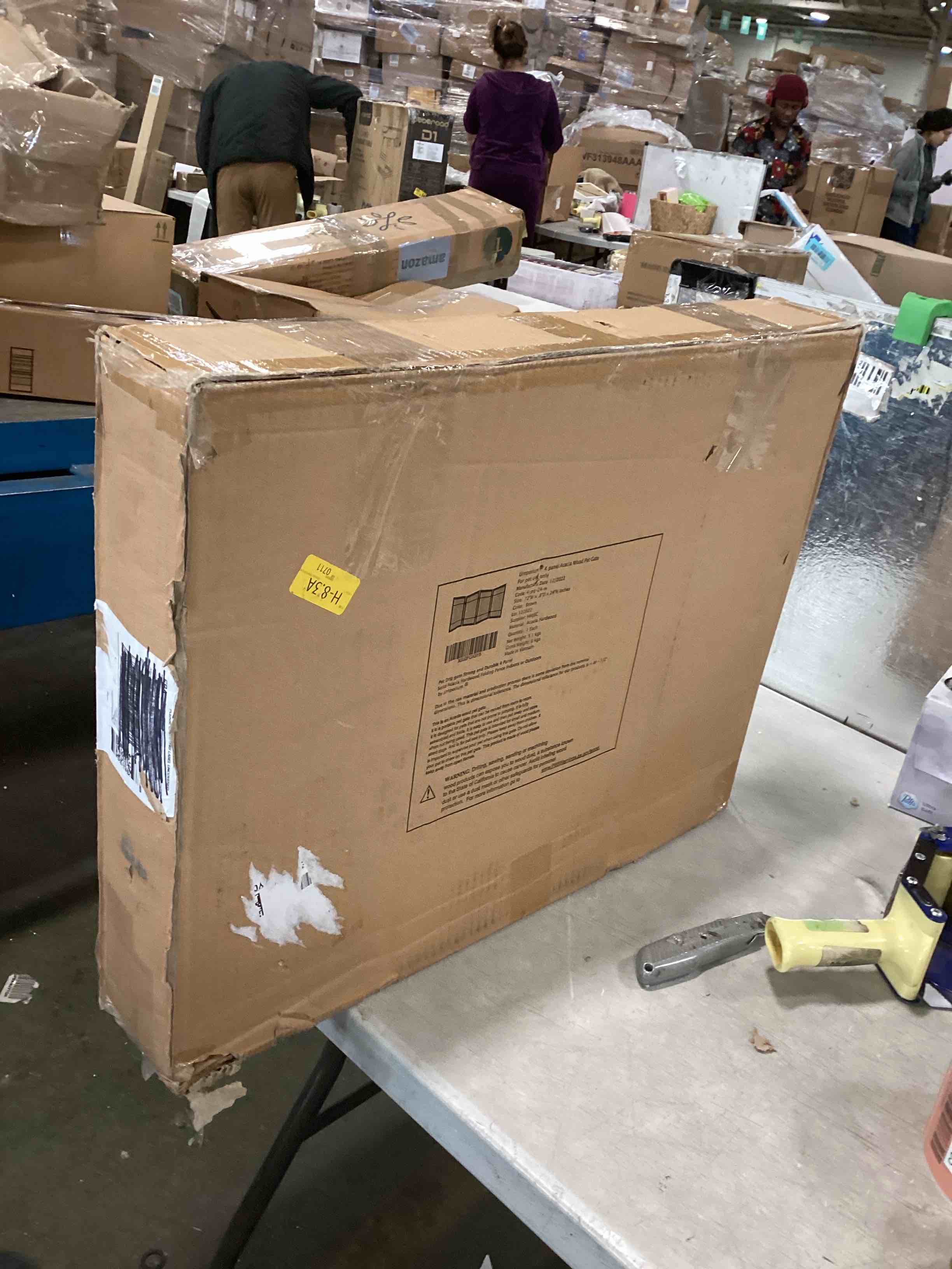 https://s3.amazonaws.com/lotting-images-prod/bidfta/RED6200198_1711716314466.jpeg