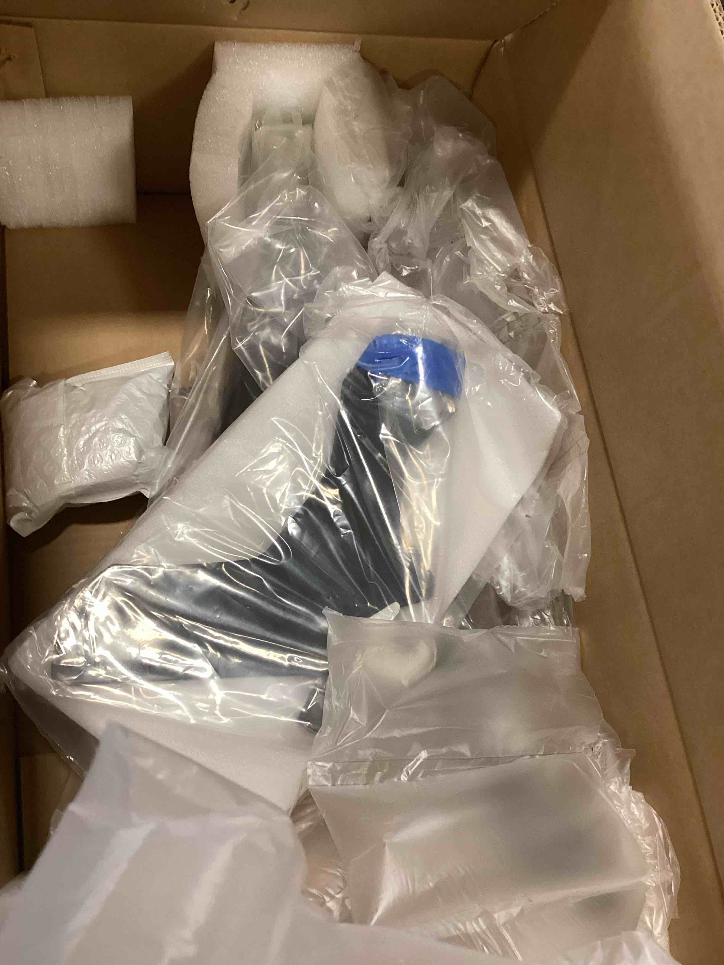 https://s3.amazonaws.com/lotting-images-prod/bidfta/RED6200305_1711725513518.jpeg