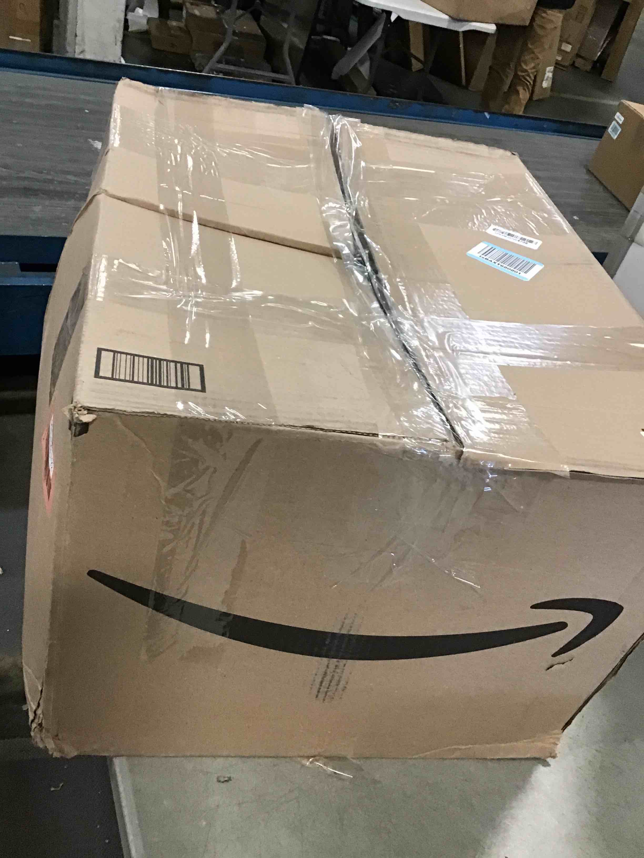 https://s3.amazonaws.com/lotting-images-prod/bidfta/RED6200792_1712408728998.jpeg