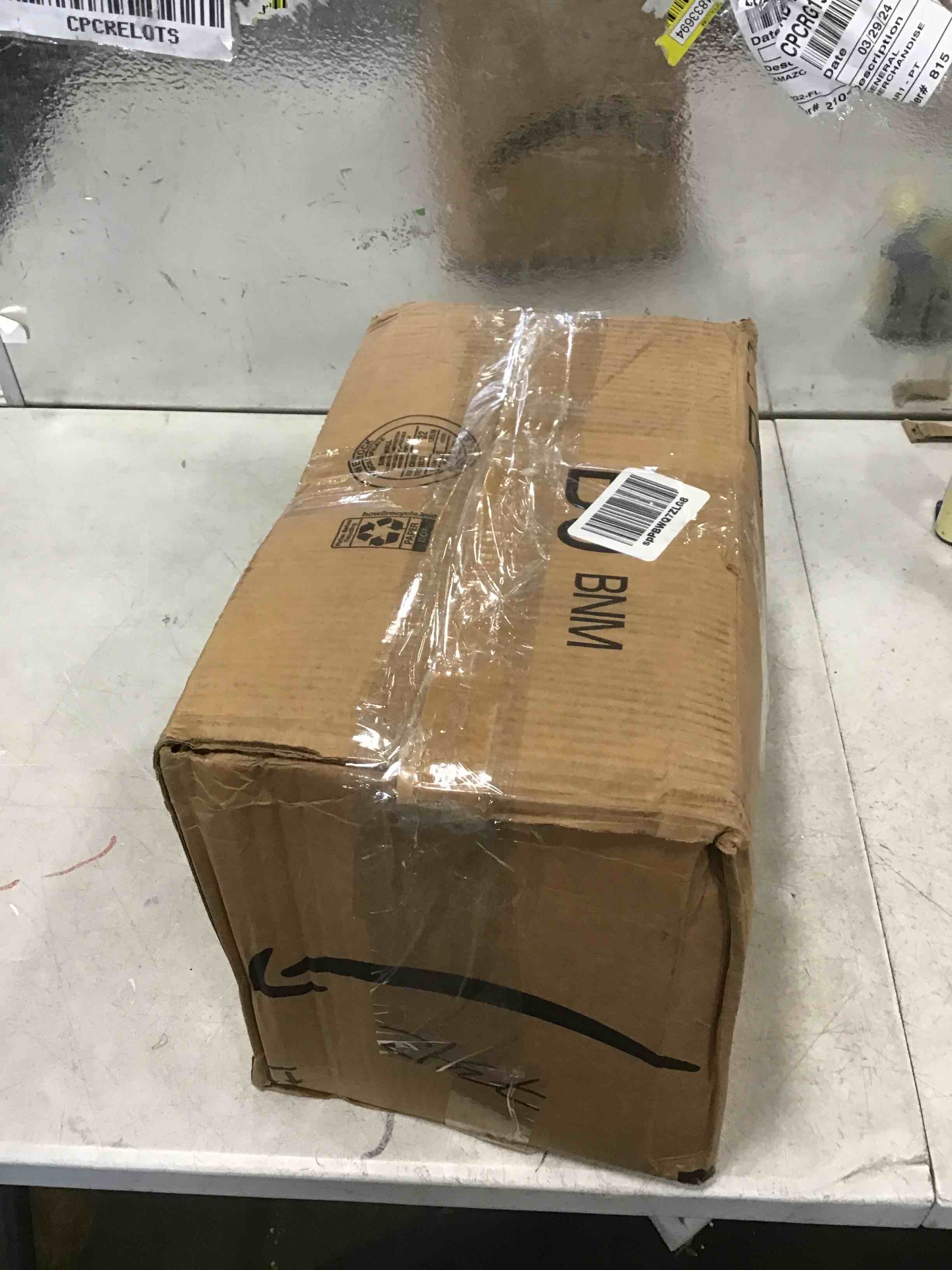 https://s3.amazonaws.com/lotting-images-prod/bidfta/RED6201039_1712587302910.jpeg