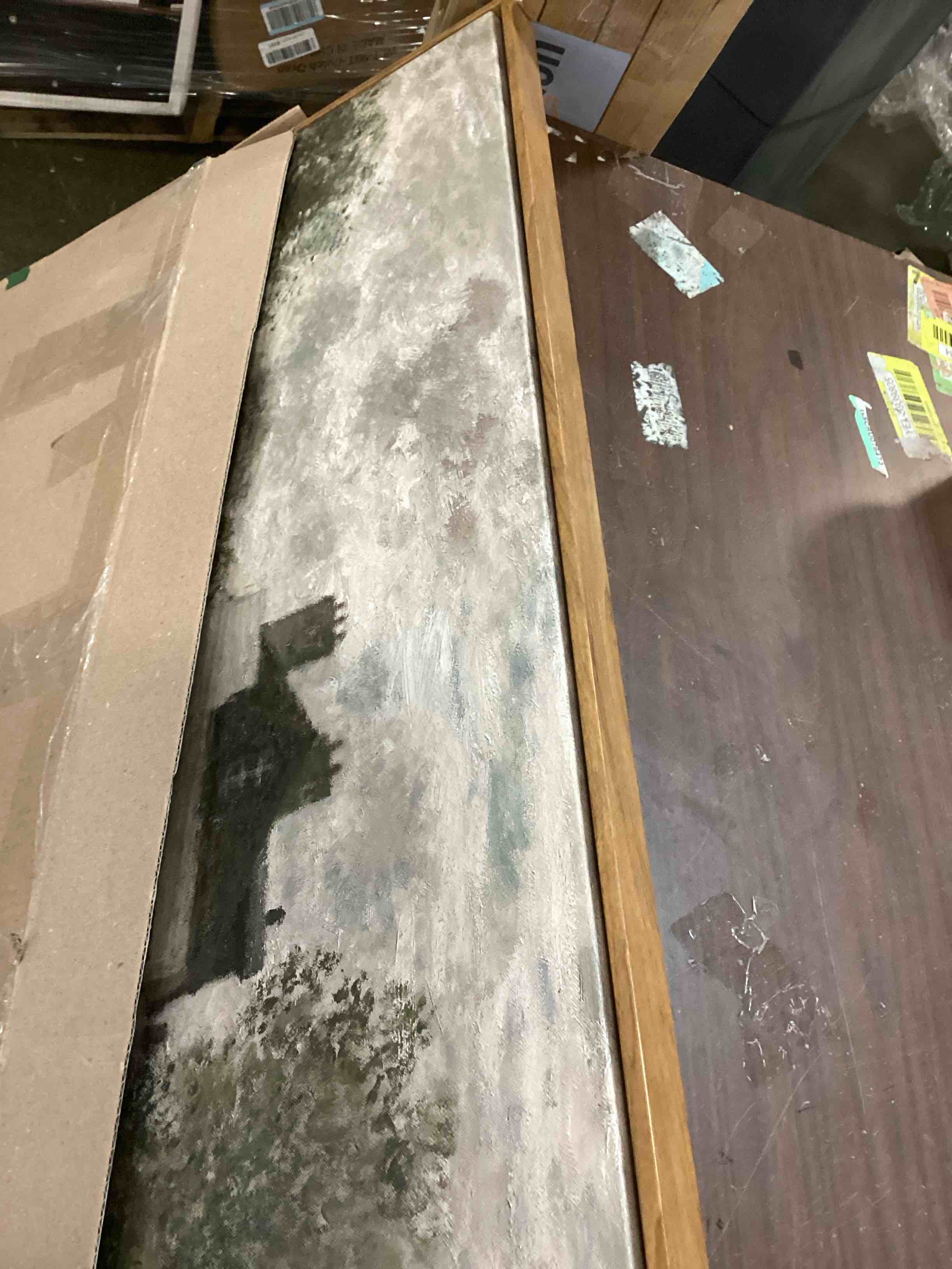 https://s3.amazonaws.com/lotting-images-prod/bidfta/RED6201825_1712157196367.jpeg