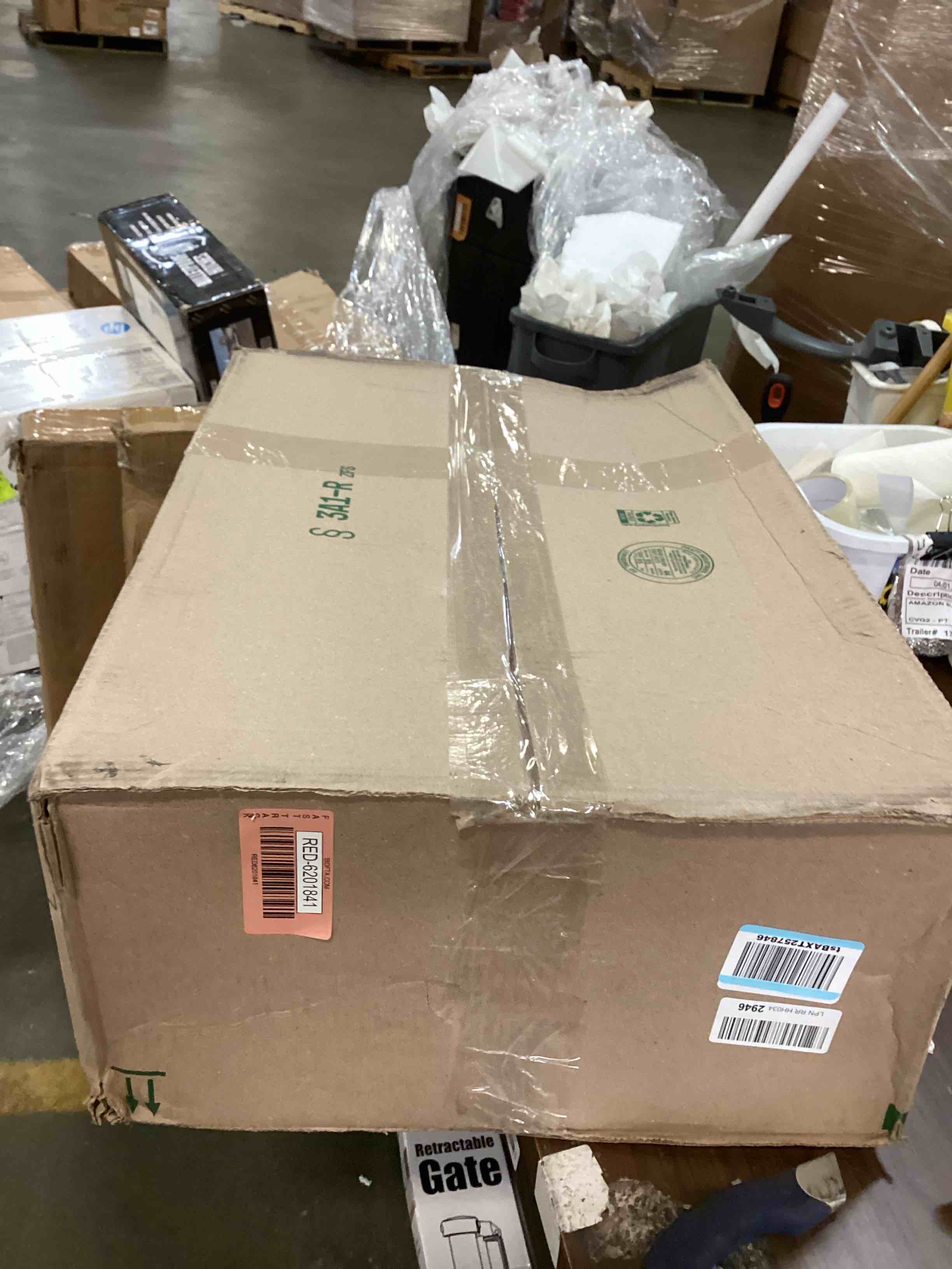 https://s3.amazonaws.com/lotting-images-prod/bidfta/RED6201841_1712158943352.jpeg