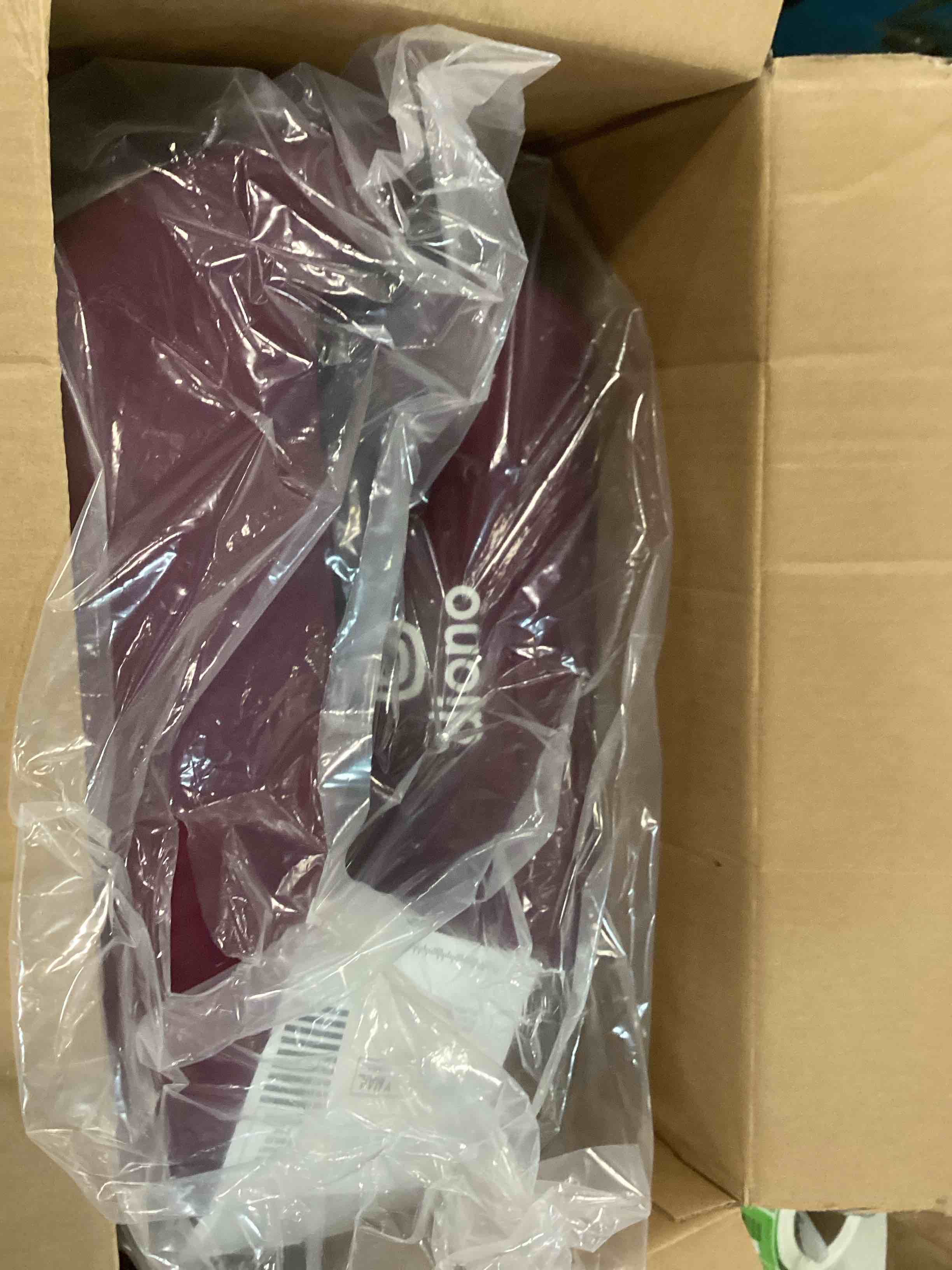 https://s3.amazonaws.com/lotting-images-prod/bidfta/RED6201993_1712238644622.jpeg